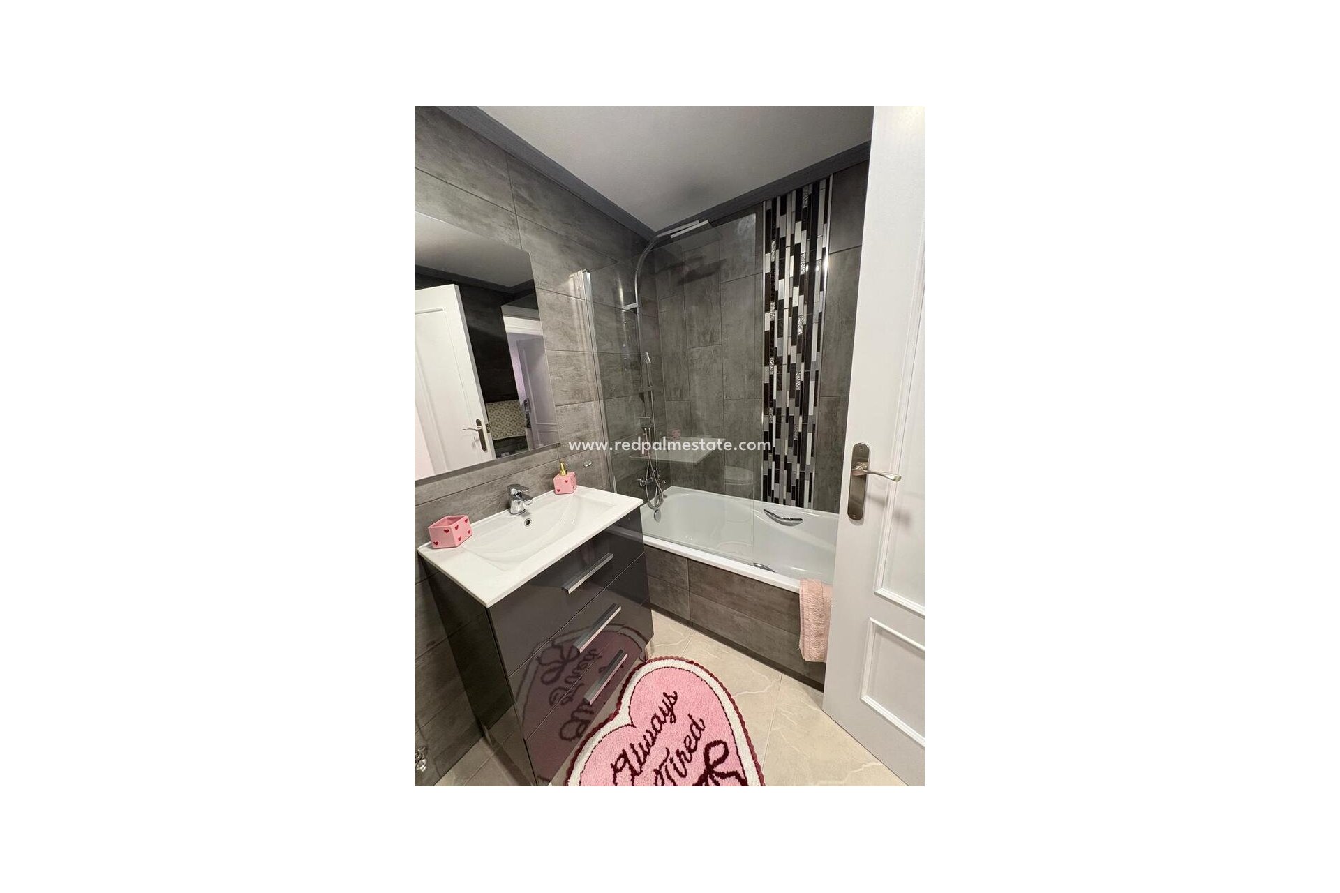 Resale - Apartments -
Orihuela Costa - Playa Flamenca