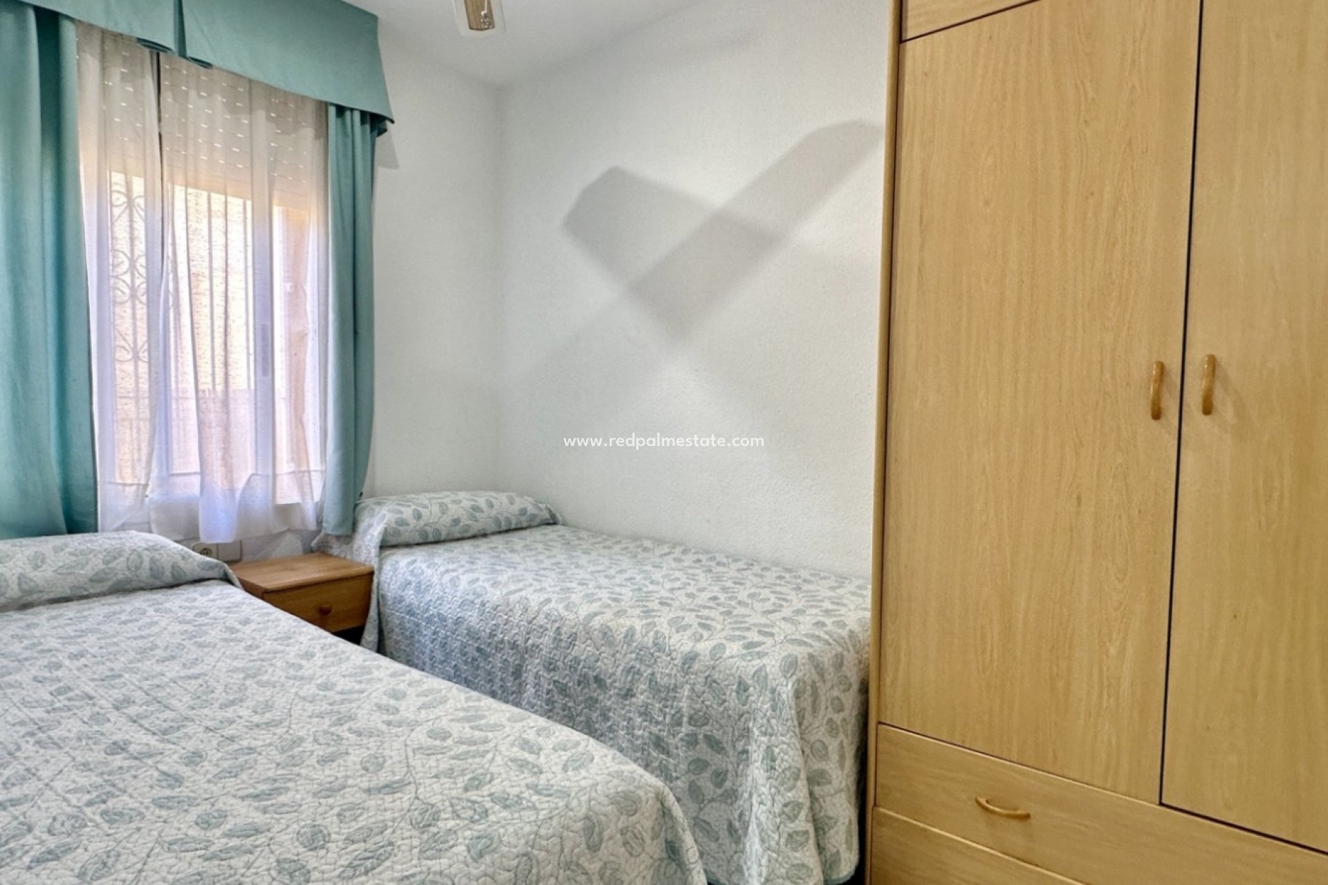 Resale - Apartments -
Orihuela Costa - Playa Flamenca