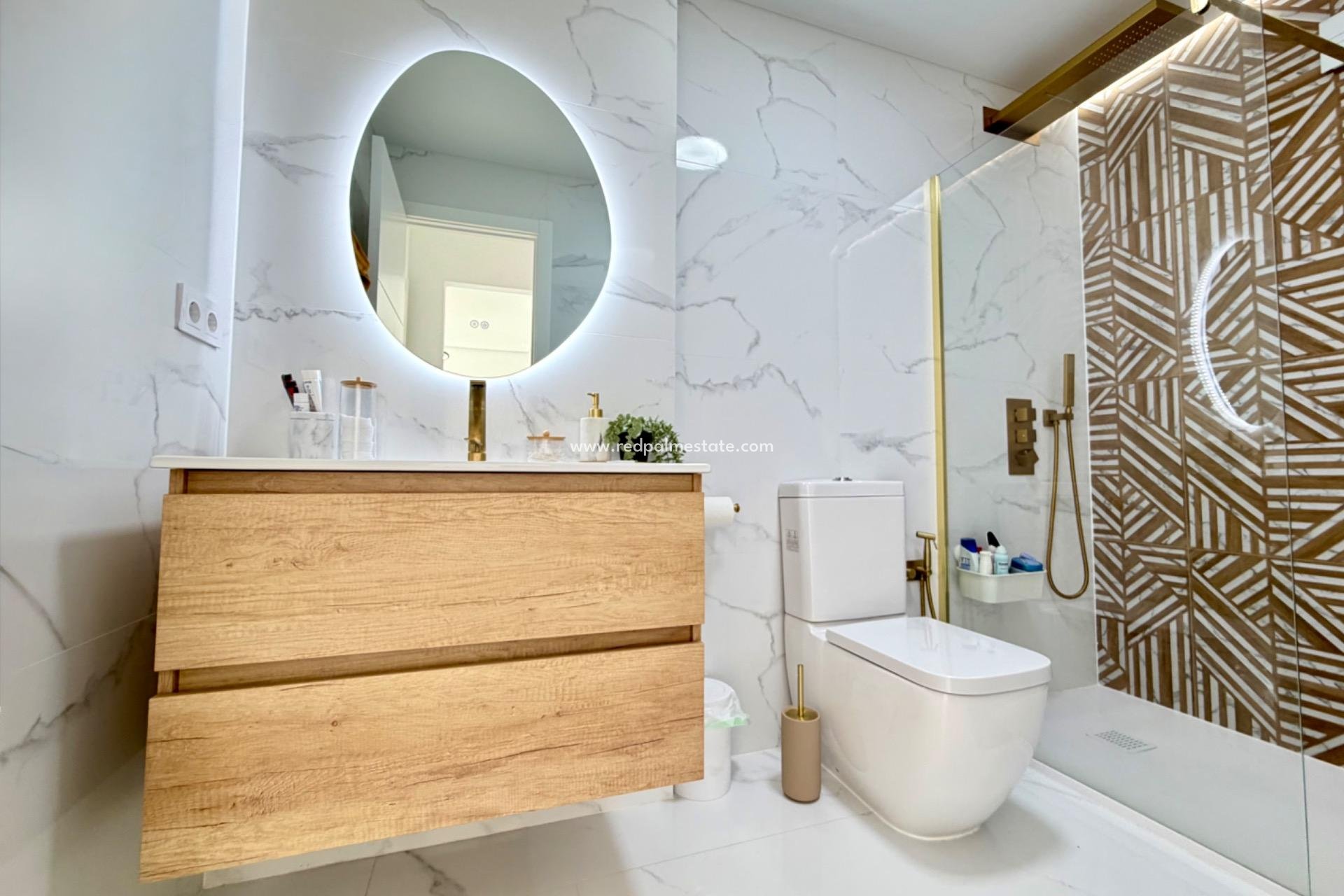 Resale - Apartments -
Orihuela Costa - Playa Flamenca