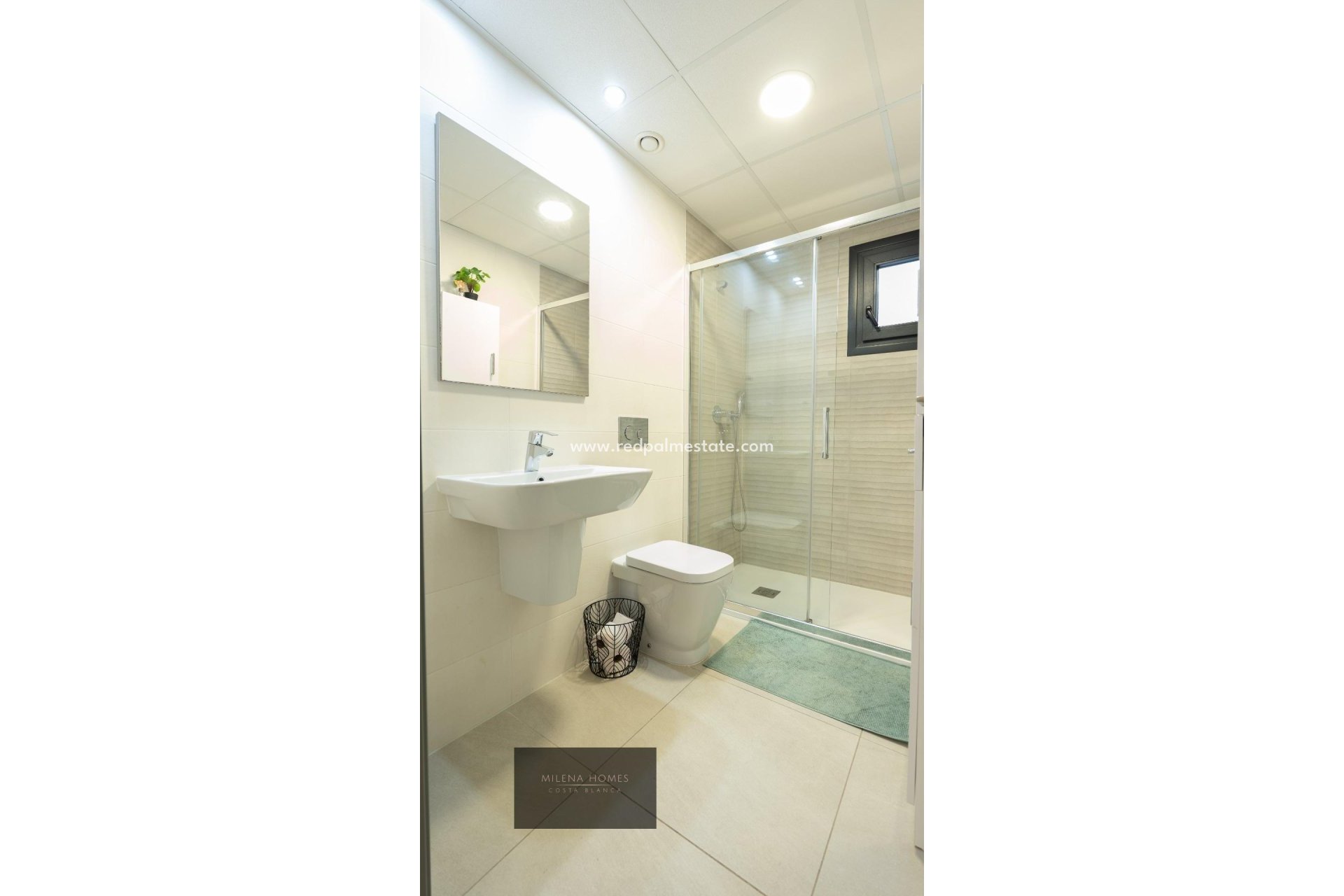 Resale - Apartments -
Orihuela Costa - Playa Flamenca