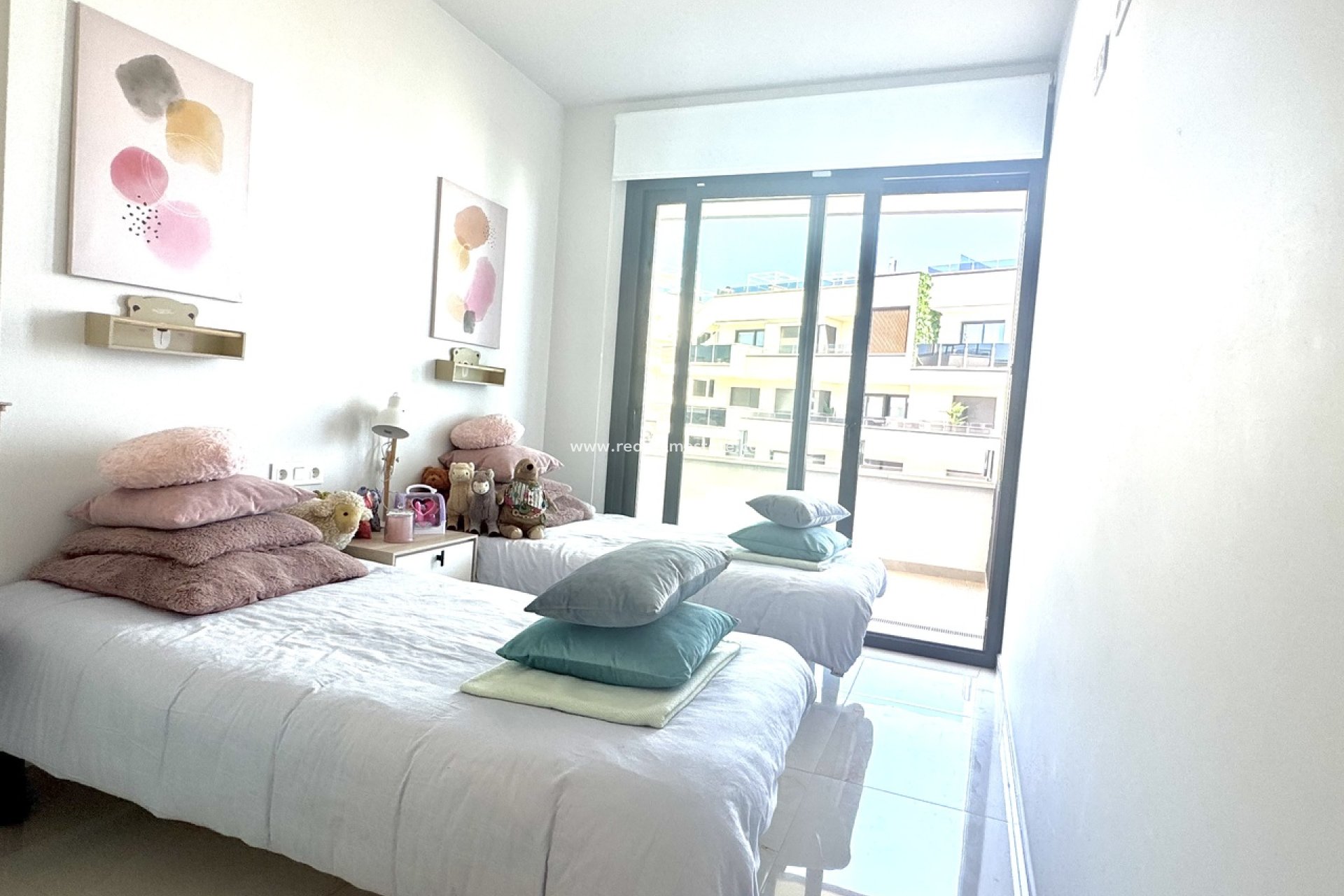 Resale - Apartments -
Orihuela Costa - Playa Flamenca