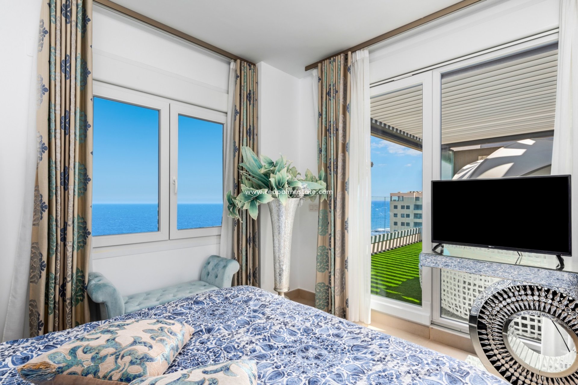 Resale - Apartments -
Orihuela Costa - Punta prima