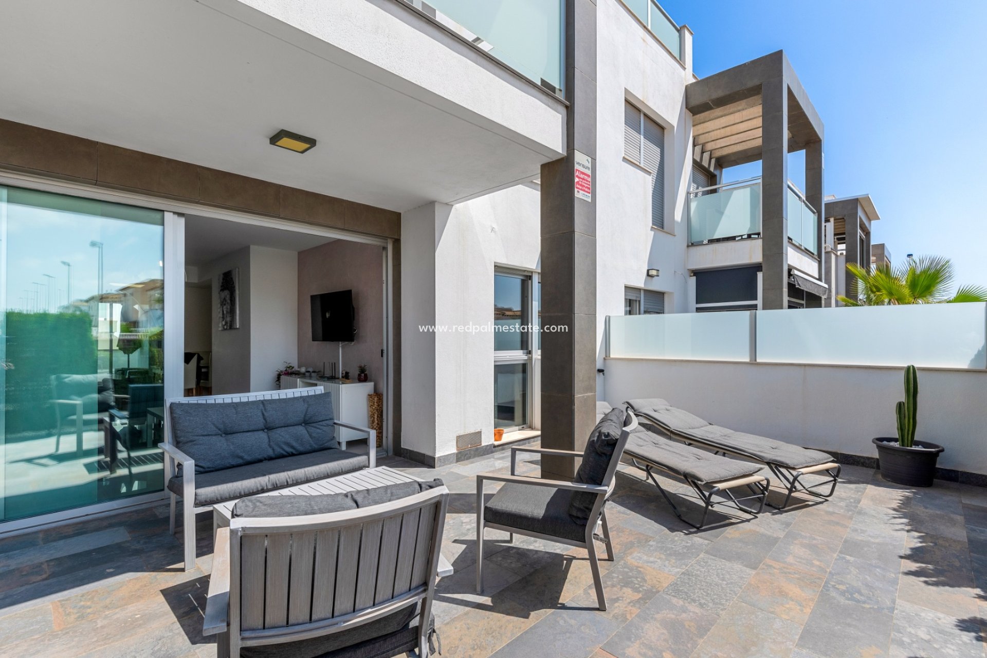 Resale - Apartments -
Orihuela Costa - Punta prima