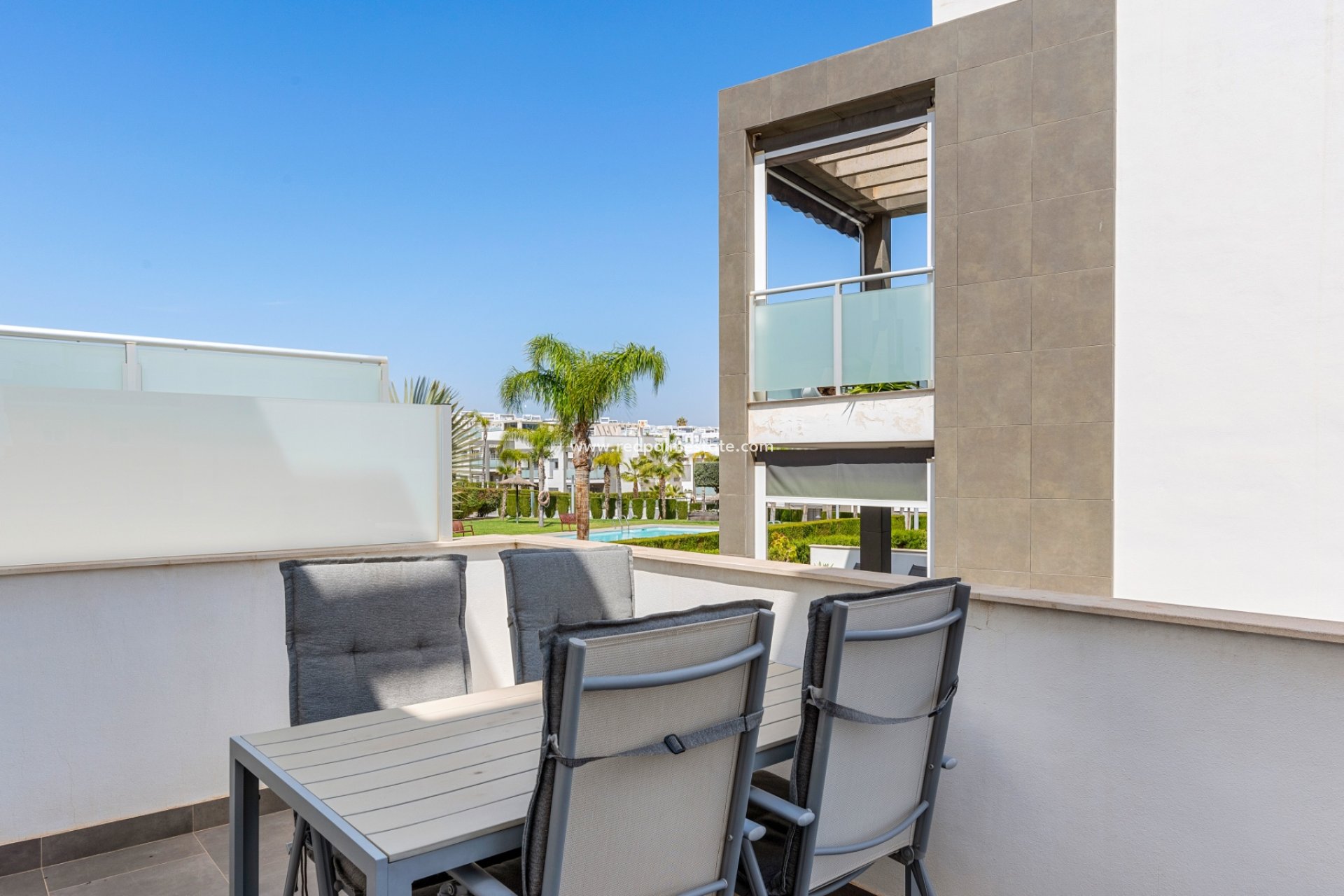 Resale - Apartments -
Orihuela Costa - Punta prima