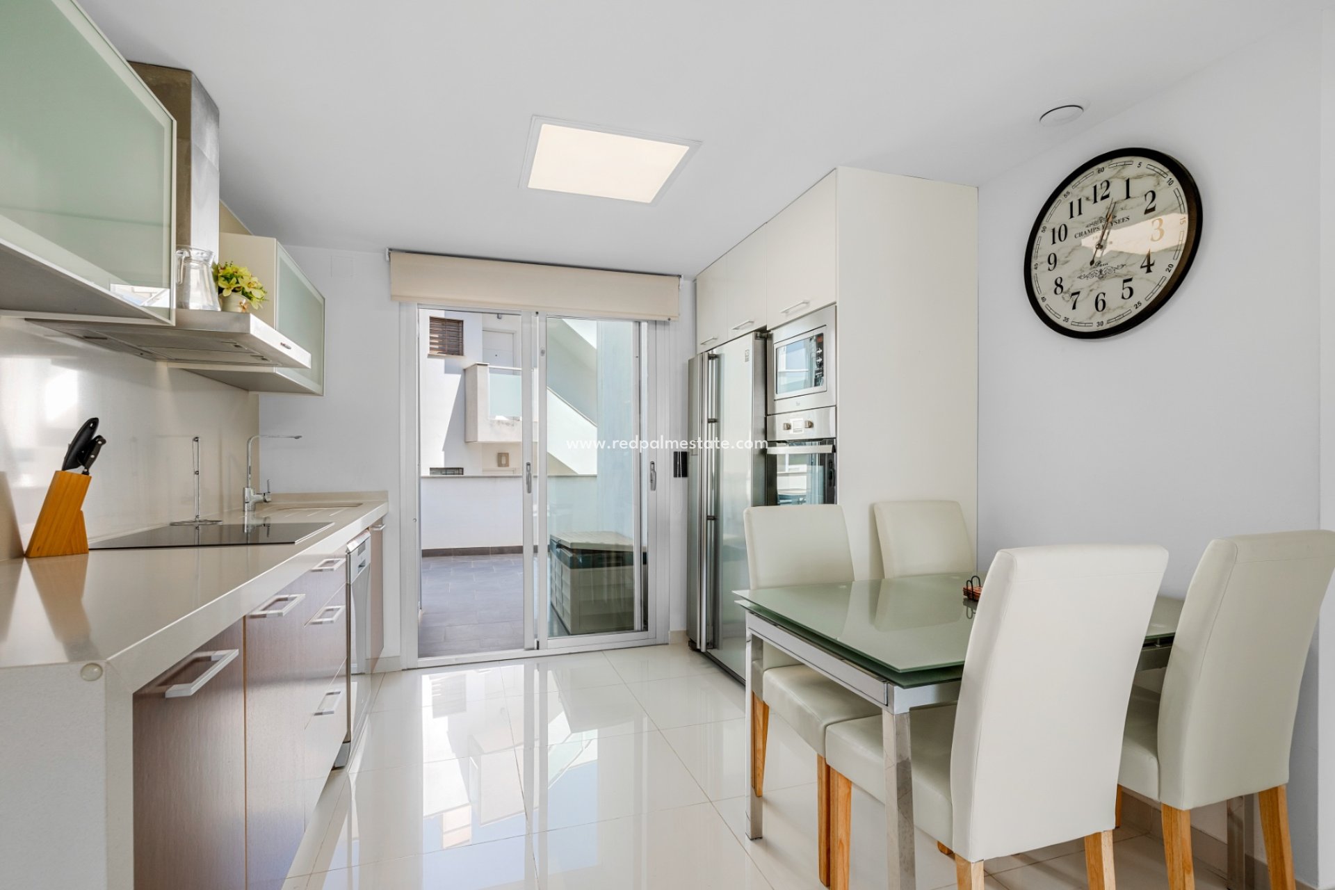 Resale - Apartments -
Orihuela Costa - Punta prima