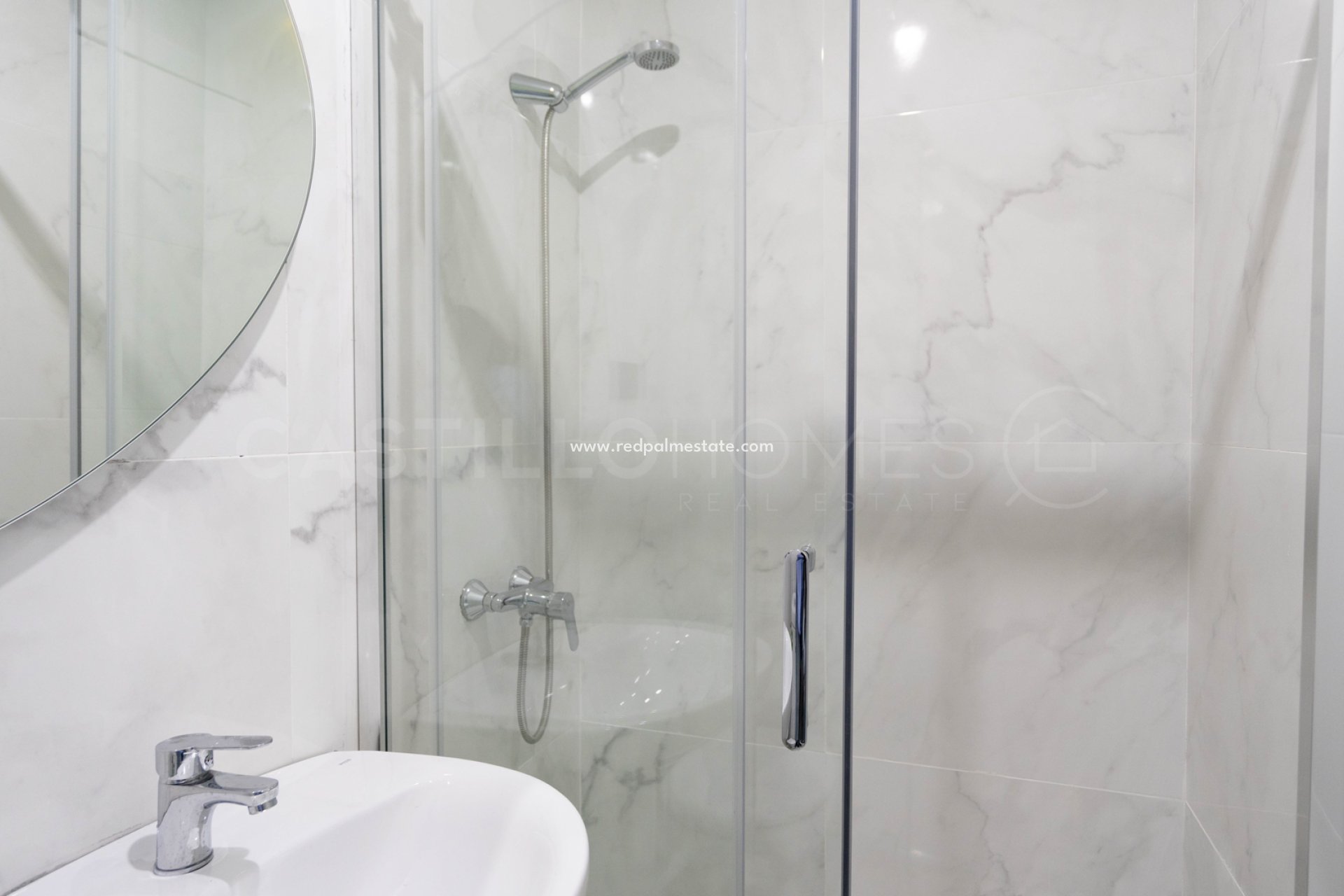 Resale - Apartments -
Orihuela Costa - Punta prima