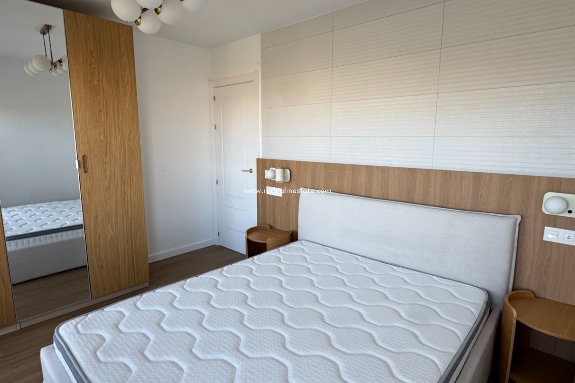 Resale - Apartments -
Orihuela Costa - Punta prima