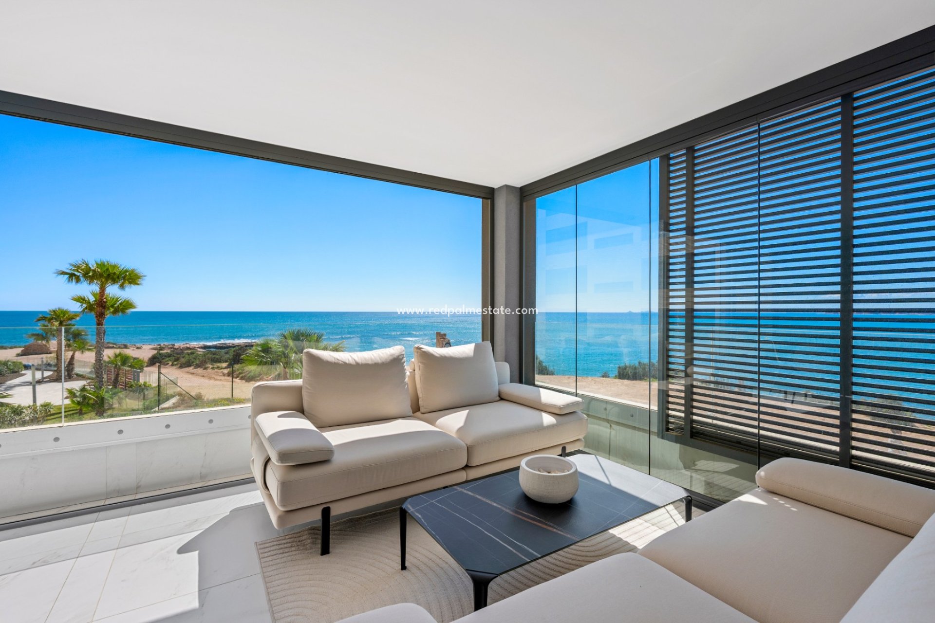 Resale - Apartments -
Orihuela Costa - Punta prima