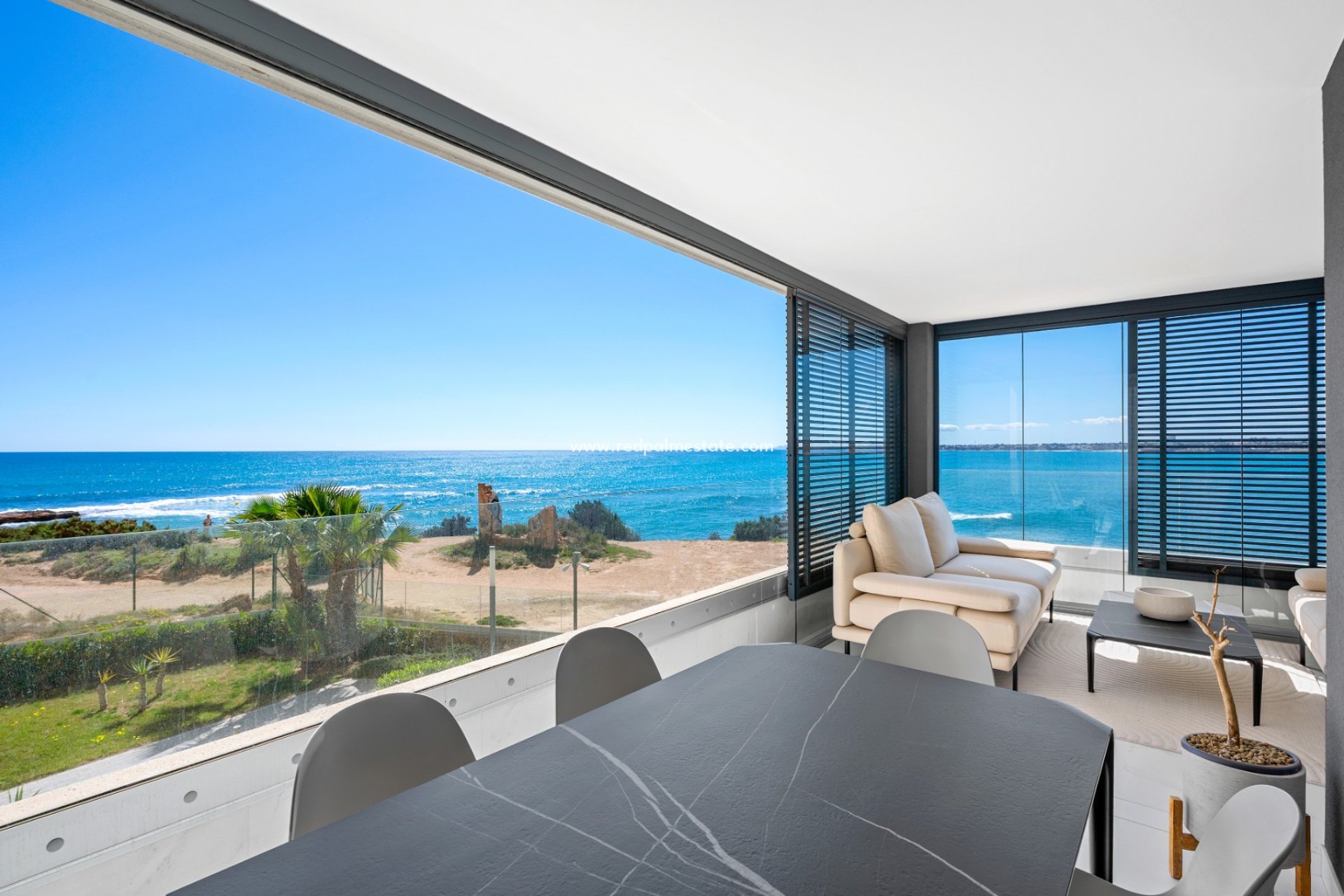 Resale - Apartments -
Orihuela Costa - Punta prima