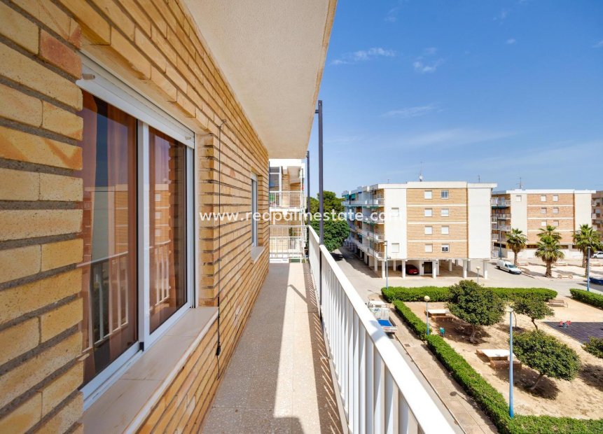 Resale - Apartments -
Orihuela Costa - Rocio Del Mar