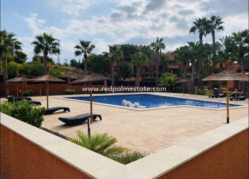 Resale - Apartments -
Orihuela Costa - Villamartín