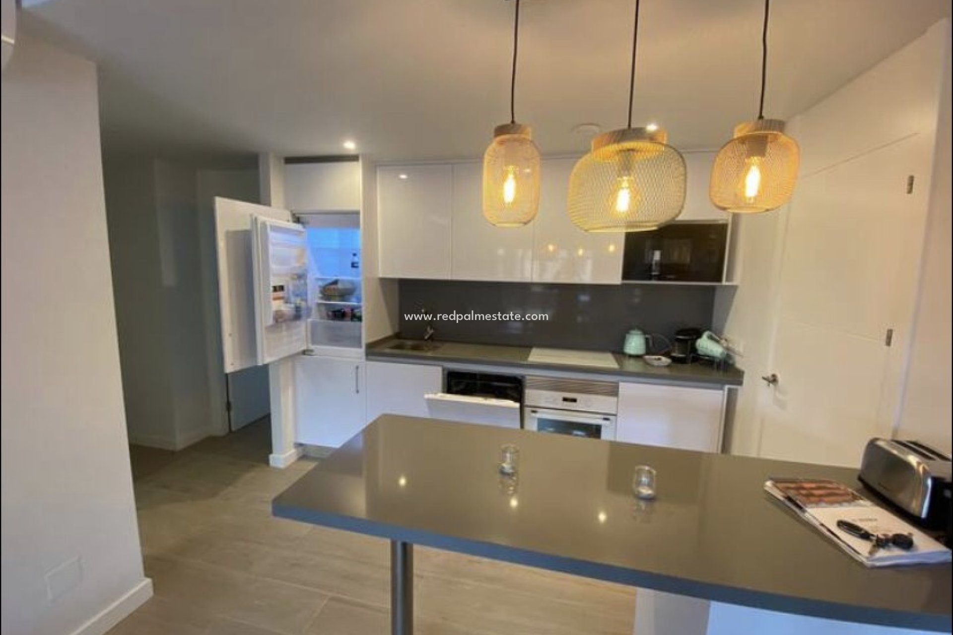 Resale - Apartments -
Orihuela Costa - Villamartín