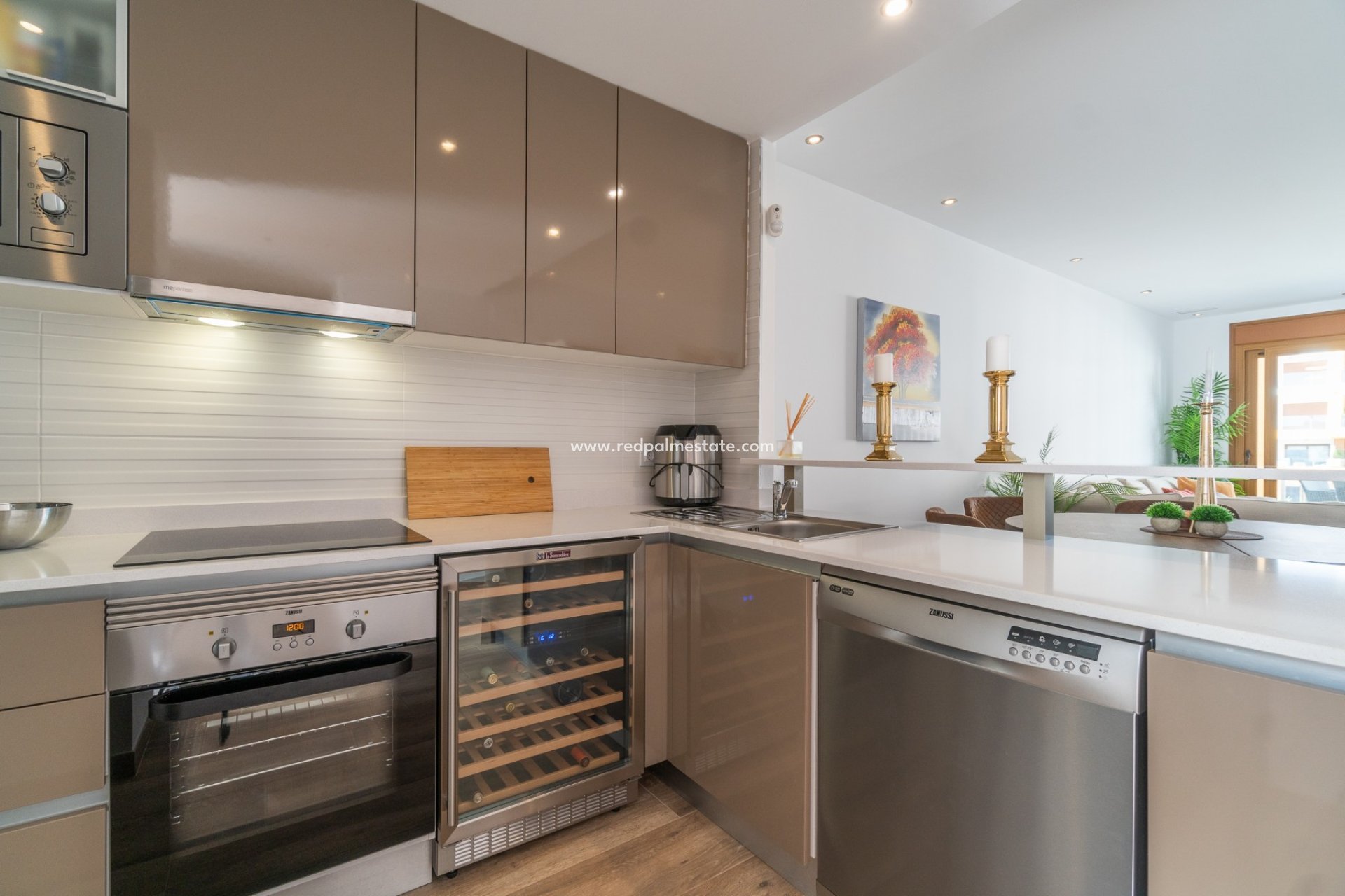 Resale - Apartments -
Orihuela Costa - Villamartín