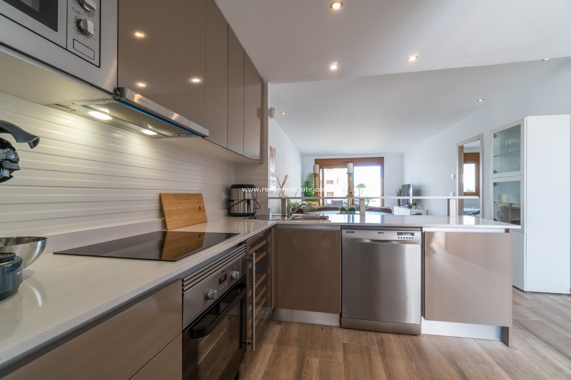 Resale - Apartments -
Orihuela Costa - Villamartín