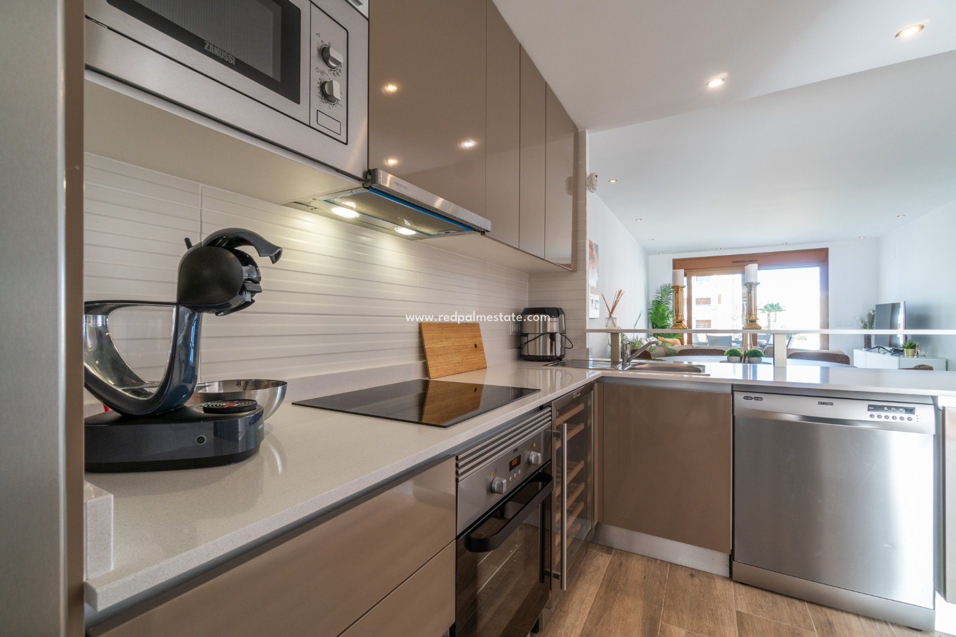 Resale - Apartments -
Orihuela Costa - Villamartín