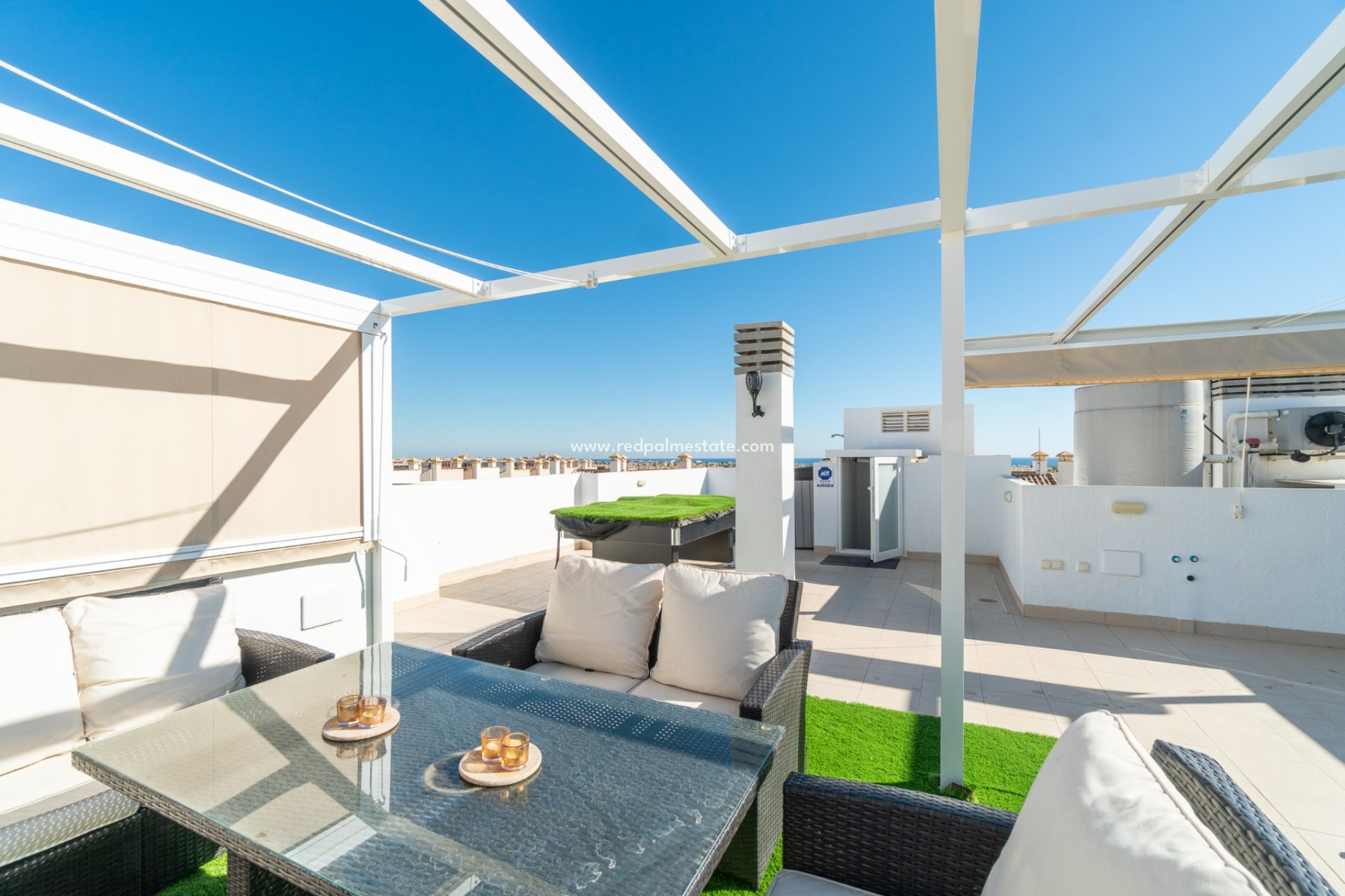 Resale - Apartments -
Orihuela Costa - Villamartín