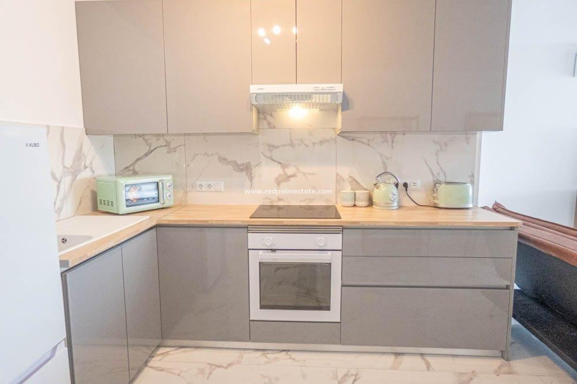 Resale - Apartments -
Orihuela Costa - Villamartín