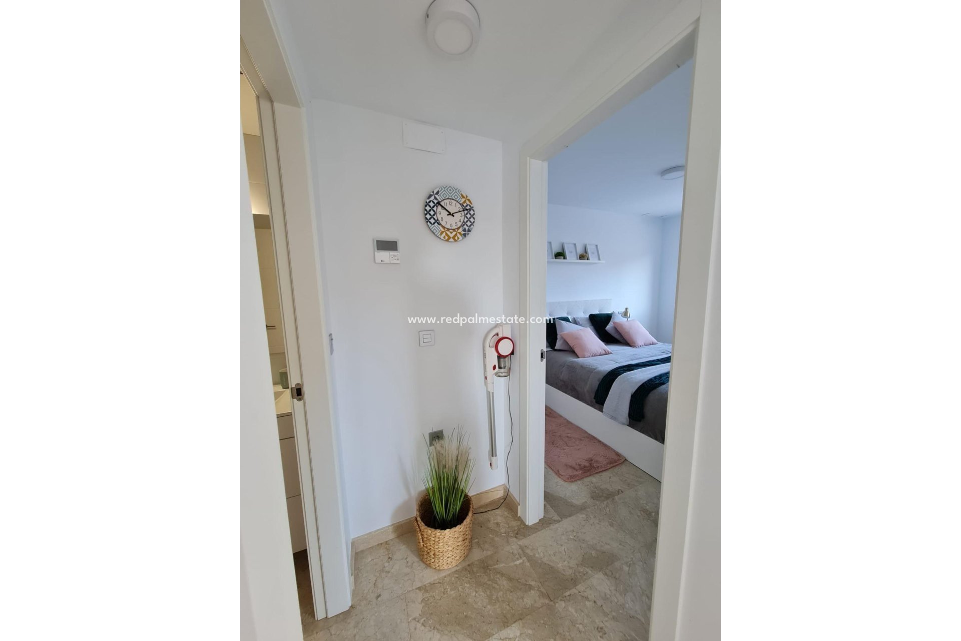 Resale - Apartments -
Orihuela Costa - Villamartín