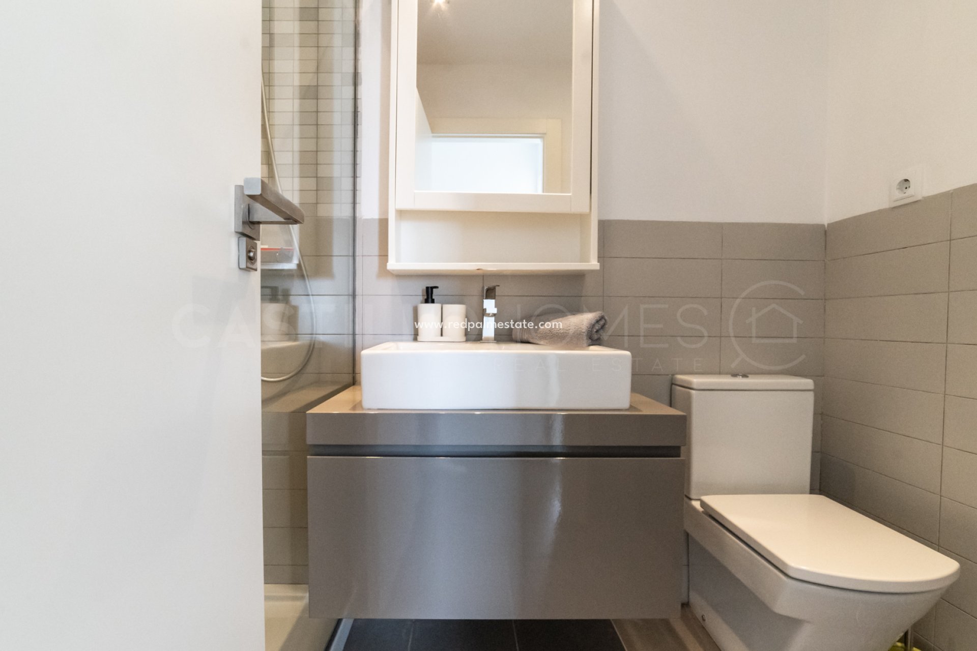 Resale - Apartments -
Orihuela Costa - Villamartín