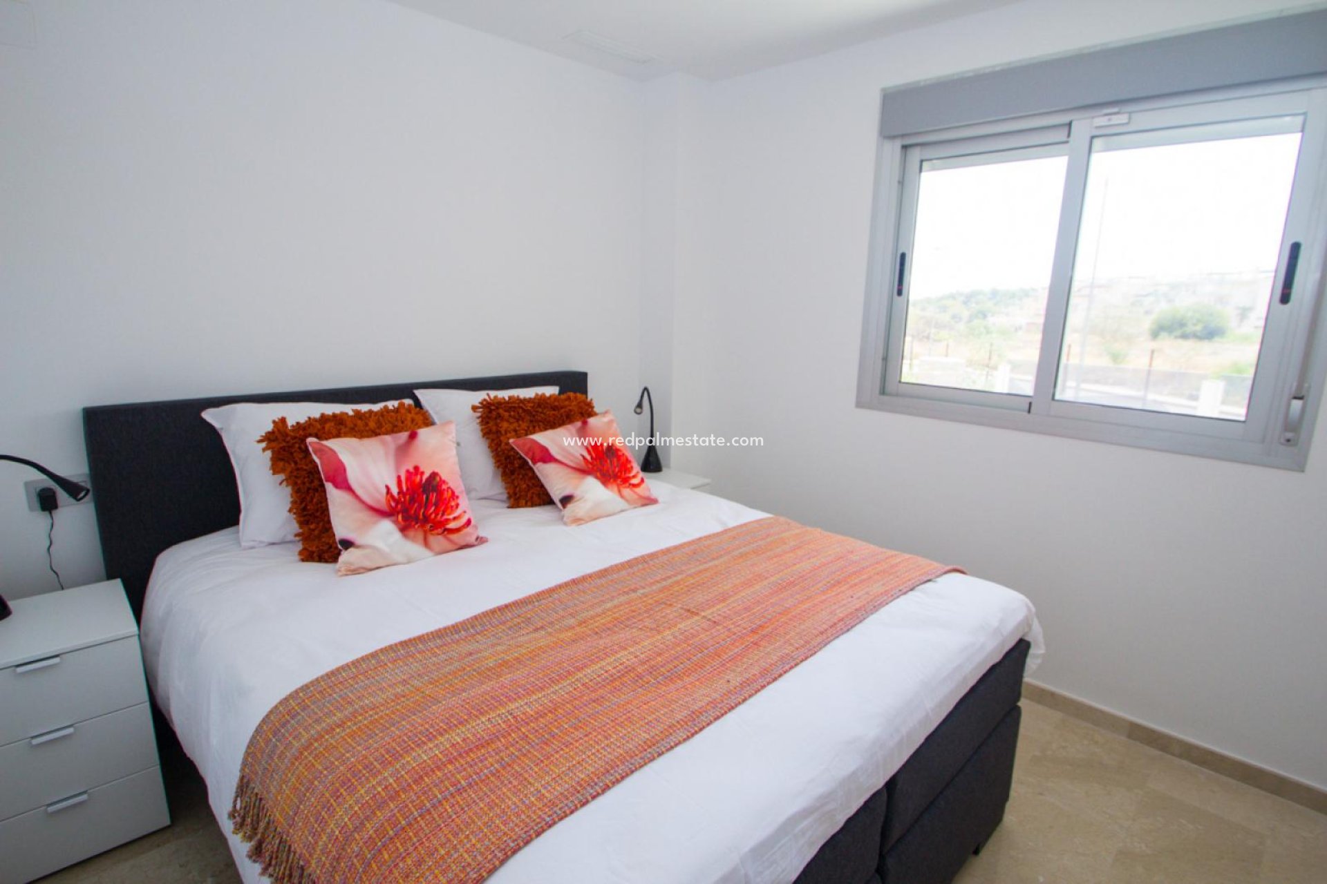 Resale - Apartments -
Orihuela Costa - Villamartín