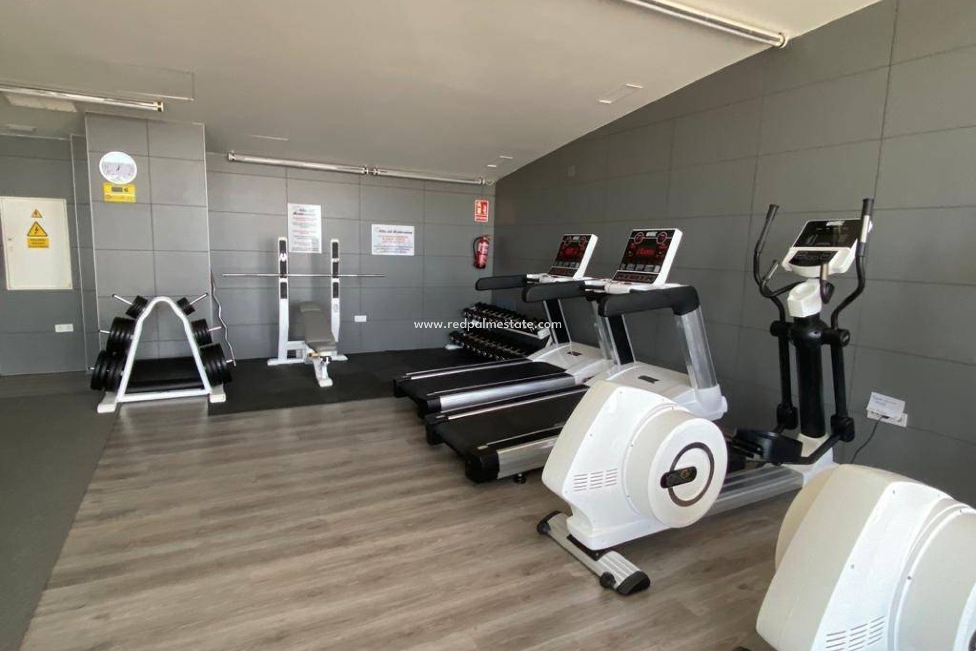 Resale - Apartments -
Orihuela Costa - Villamartín