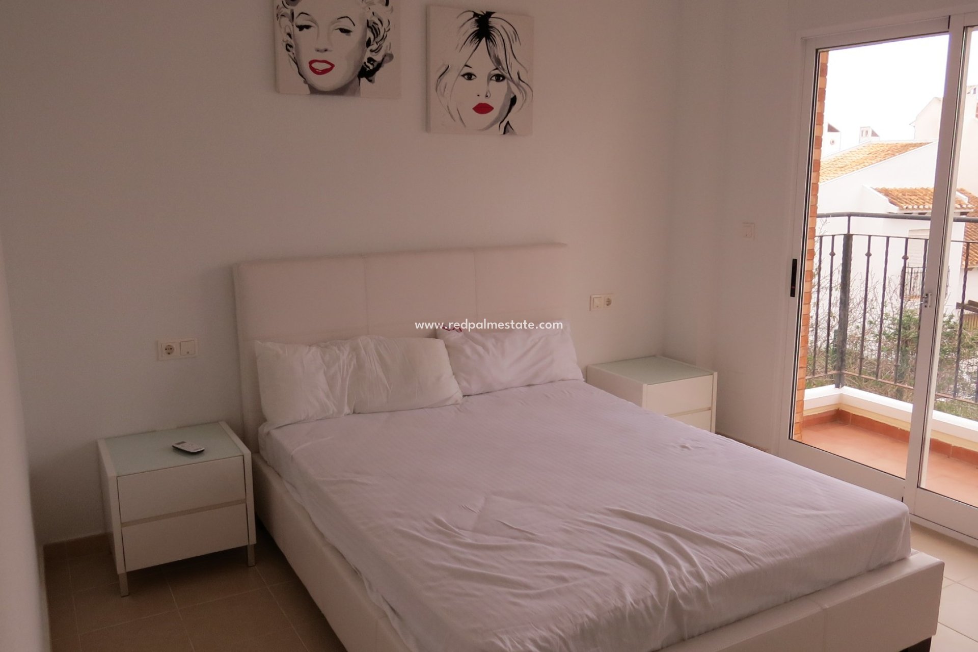 Resale - Apartments -
Orihuela Costa - Villamartín