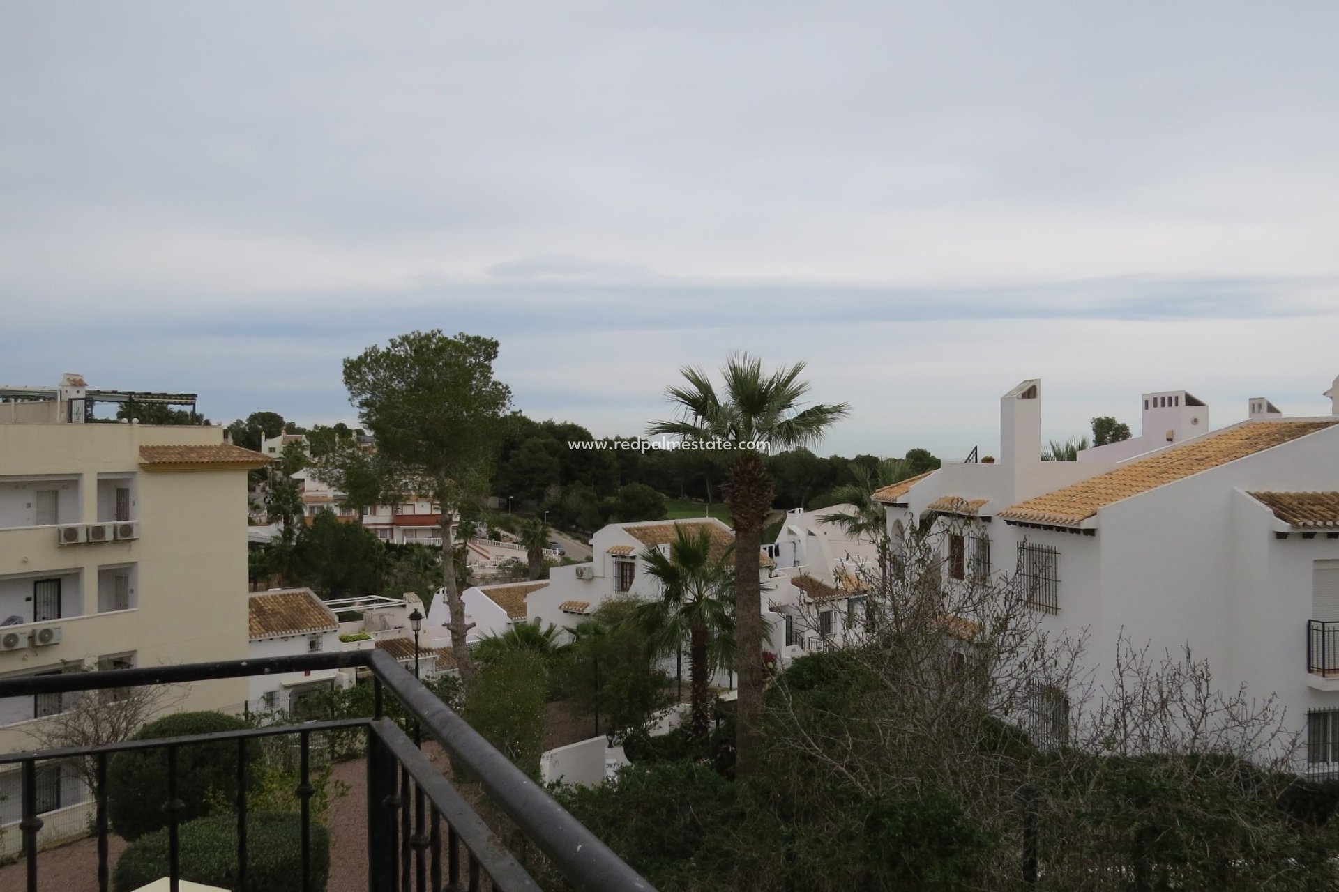 Resale - Apartments -
Orihuela Costa - Villamartín
