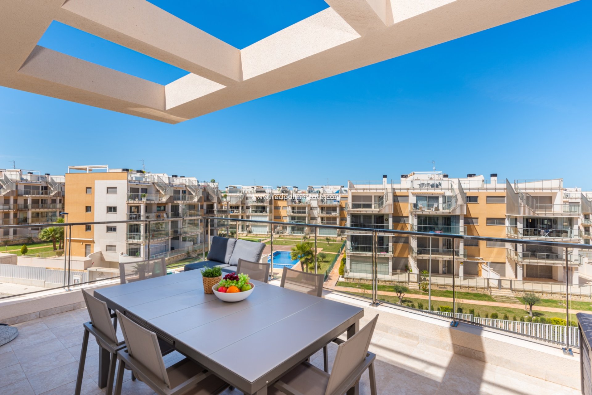 Resale - Apartments -
Orihuela Costa - Villamartín