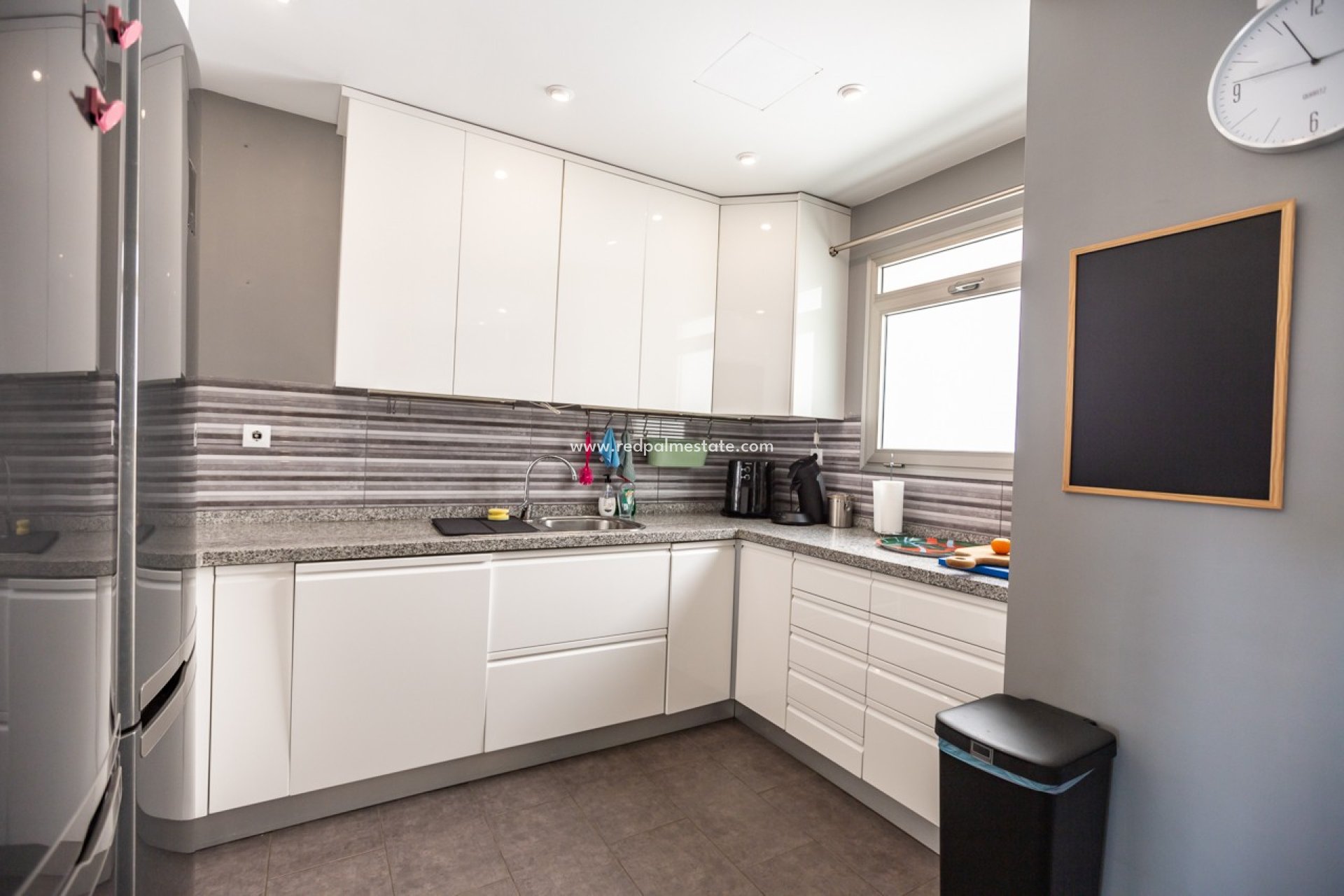 Resale - Apartments -
Orihuela Costa - Villamartin