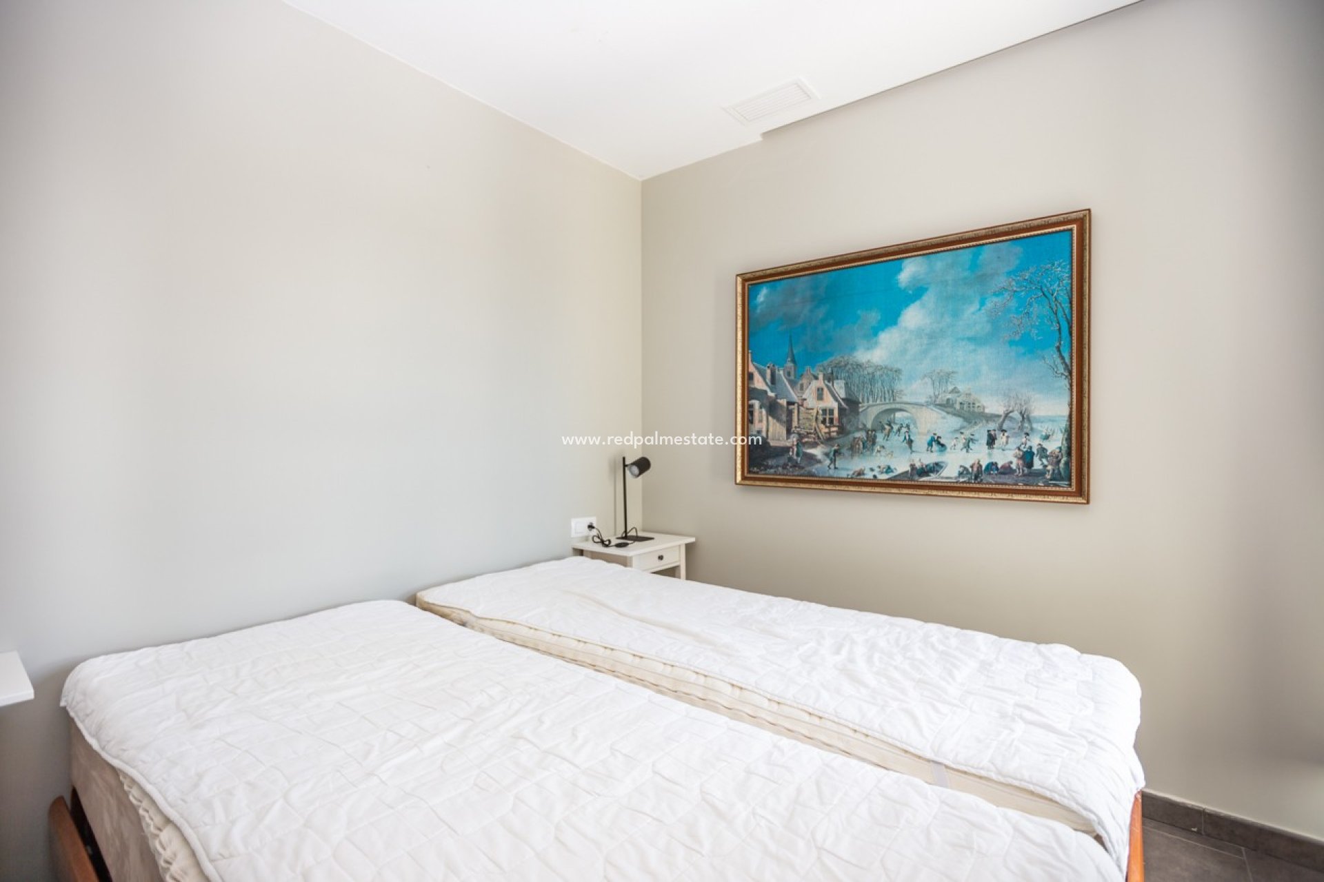 Resale - Apartments -
Orihuela Costa - Villamartin