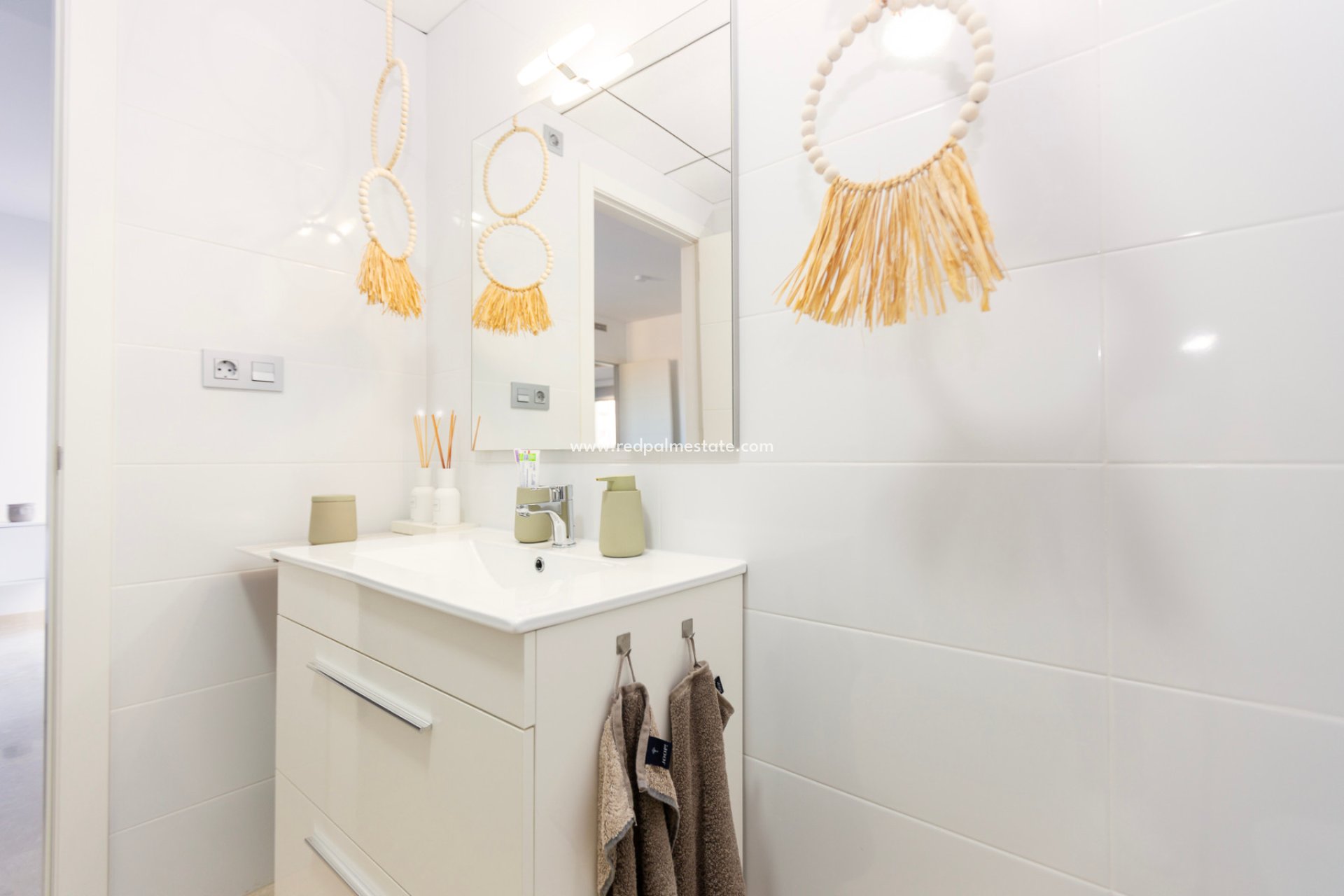 Resale - Apartments -
Orihuela Costa - Villamartín