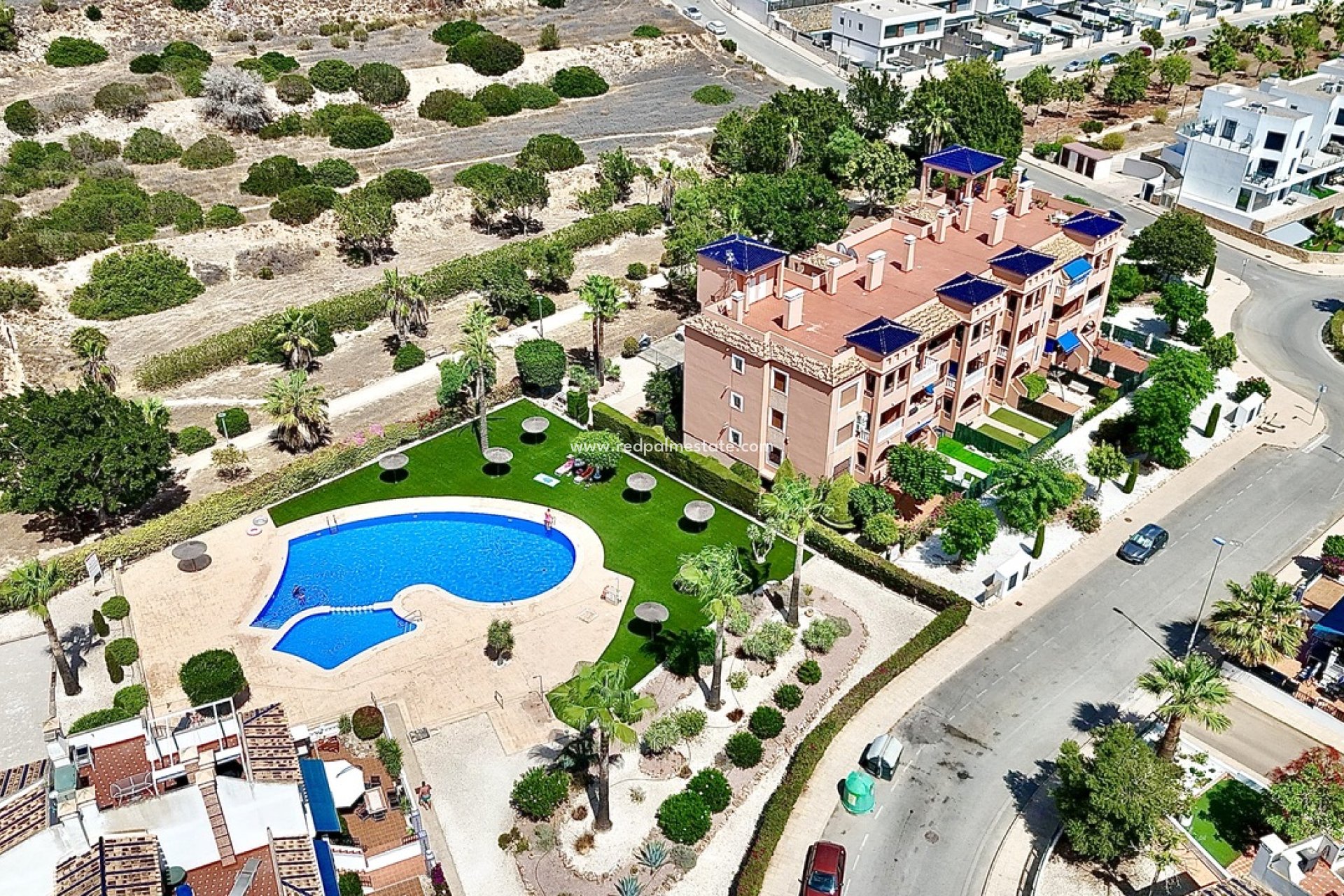 Resale - Apartments -
Orihuela Costa - Villamartín