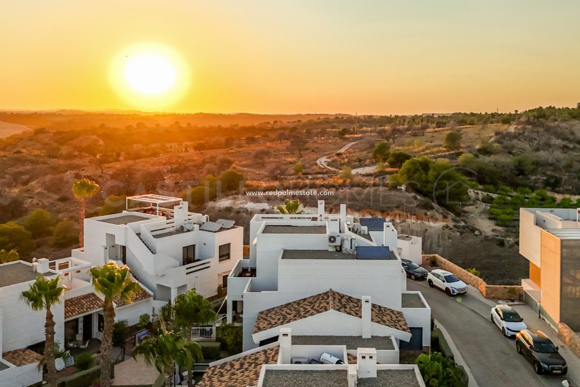 Resale - Apartments -
Orihuela Costa - Villamartín