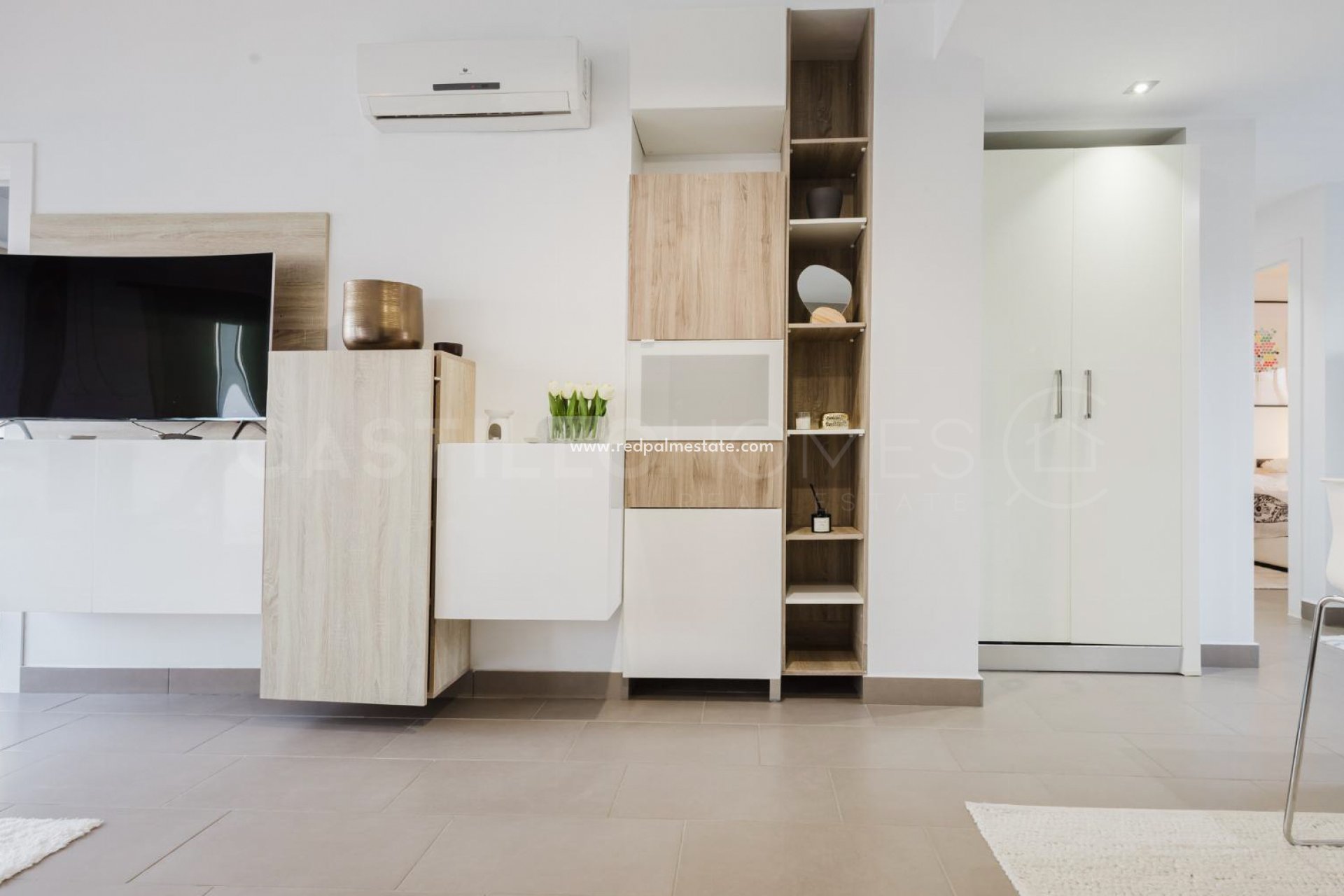 Resale - Apartments -
Orihuela Costa - Villamartín