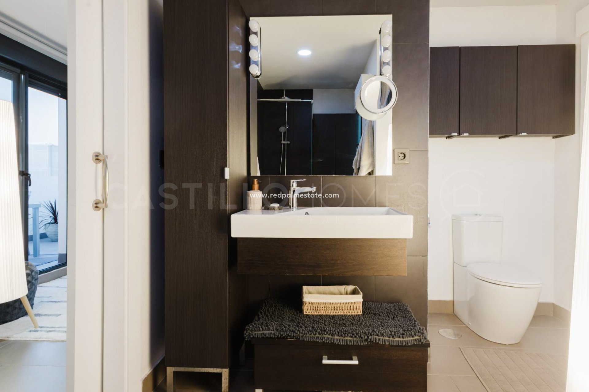 Resale - Apartments -
Orihuela Costa - Villamartín