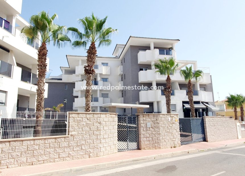 Resale - Apartments -
Orihuela Costa - Villamartín