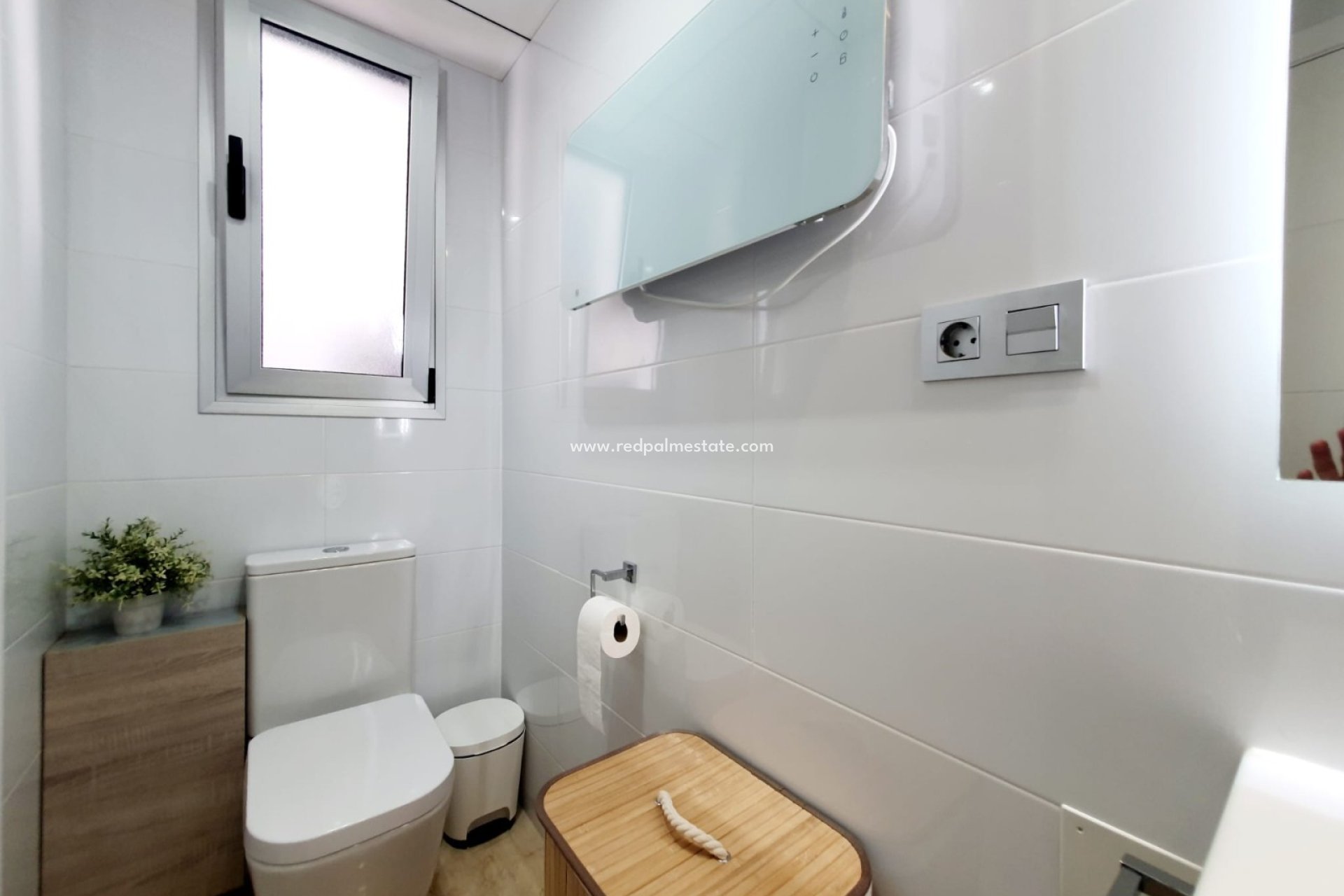 Resale - Apartments -
Orihuela Costa - Villamartín