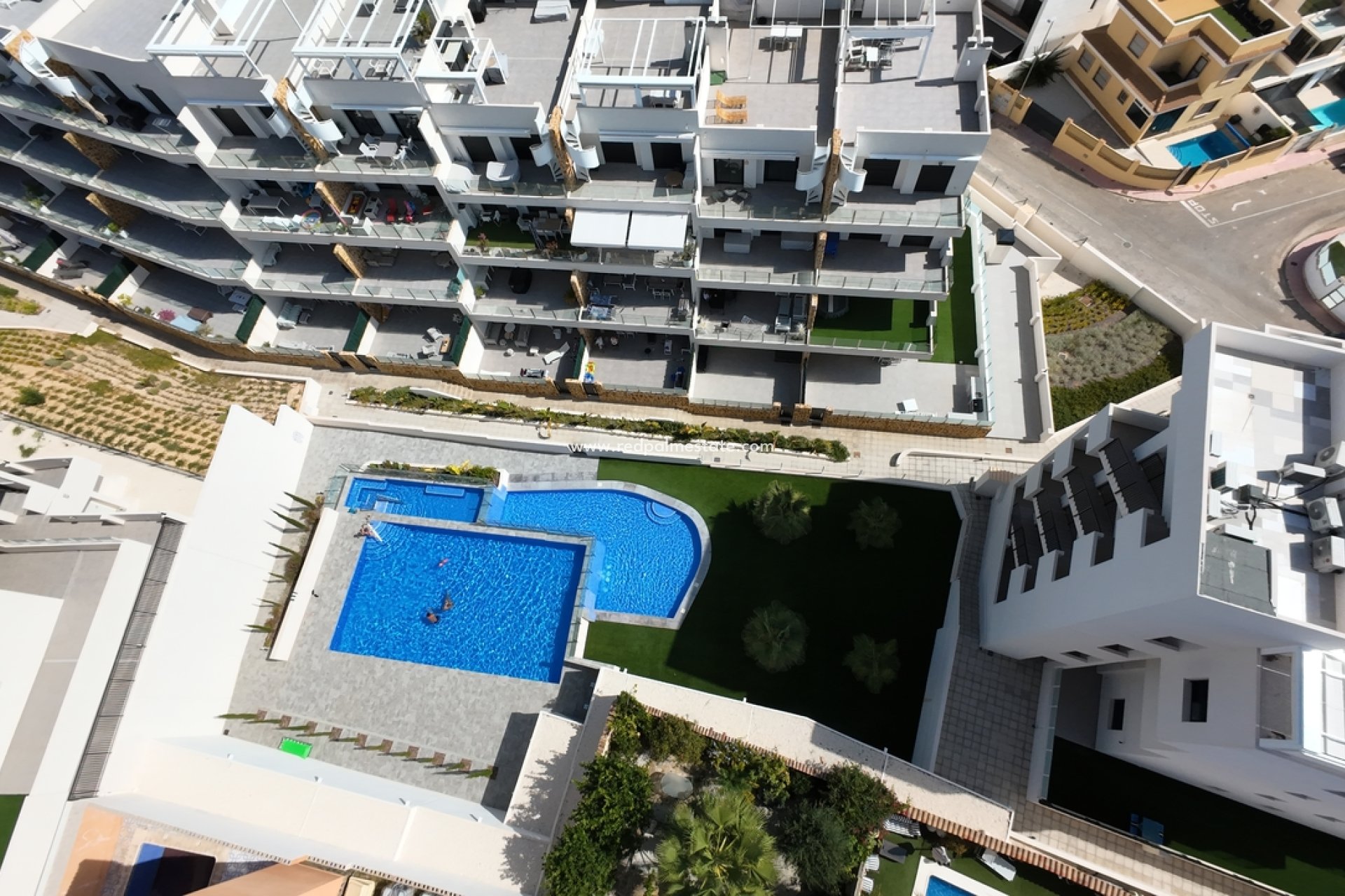 Resale - Apartments -
Orihuela Costa - Villamartín
