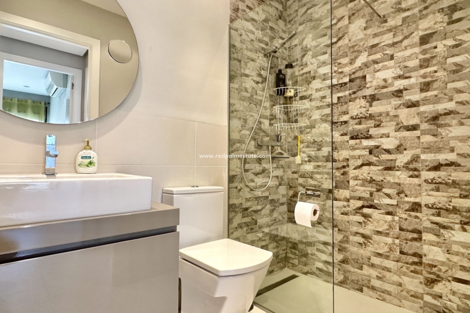 Resale - Apartments -
Orihuela Costa - Villamartín