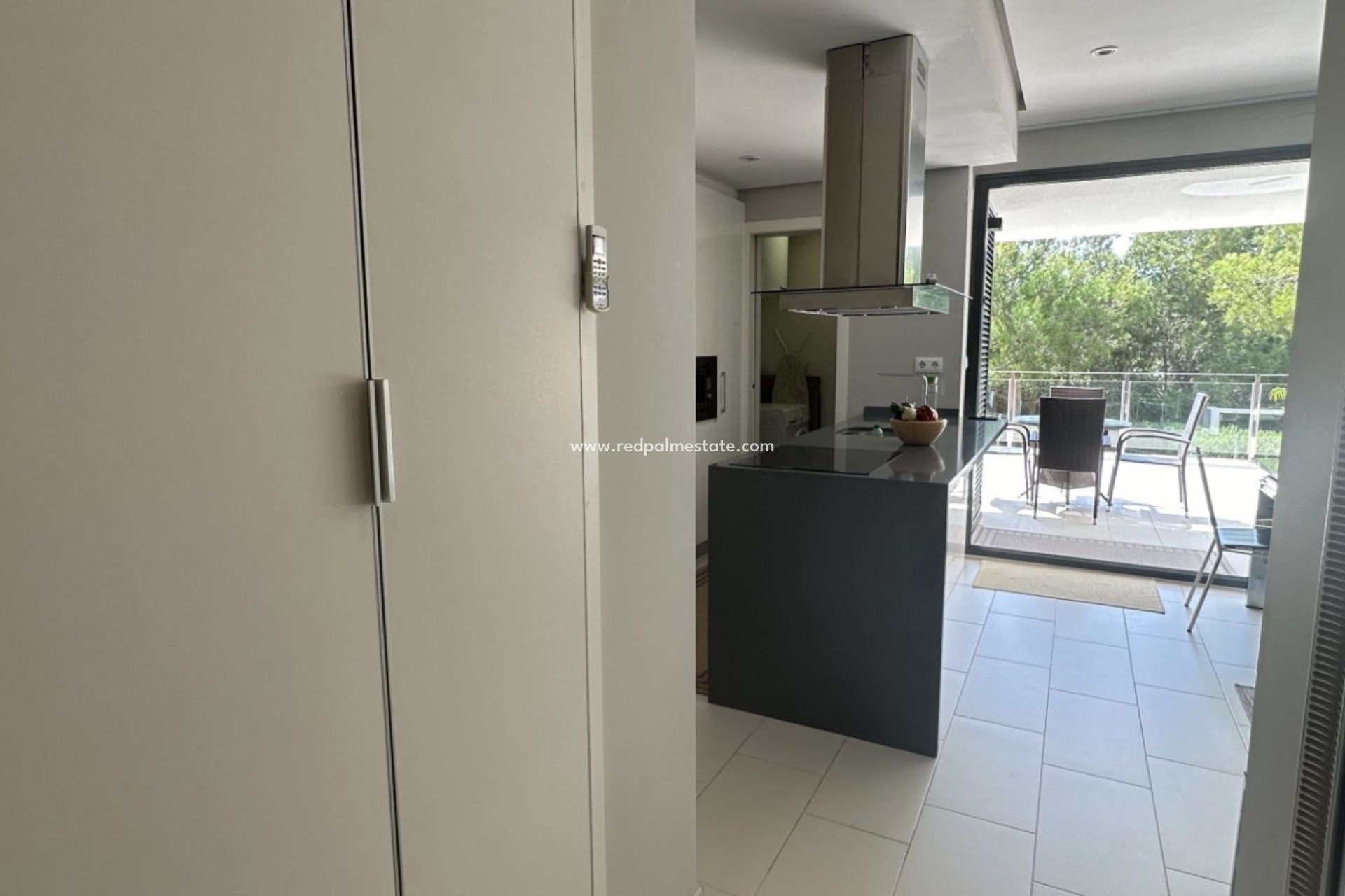 Resale - Apartments -
Orihuela Costa - Villamartín