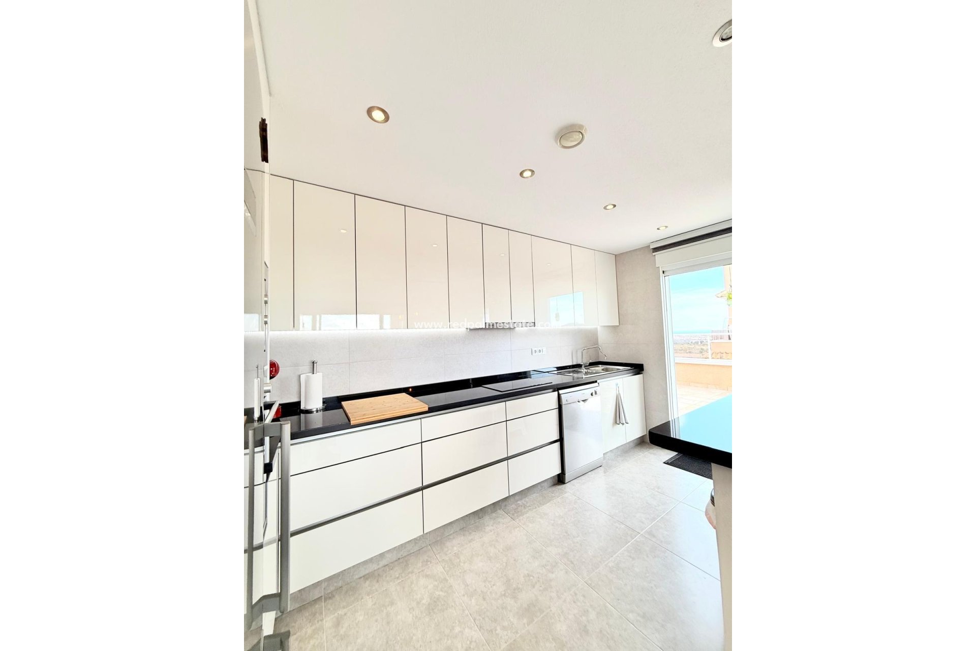 Resale - Apartments -
Orihuela Costa - Villamartín