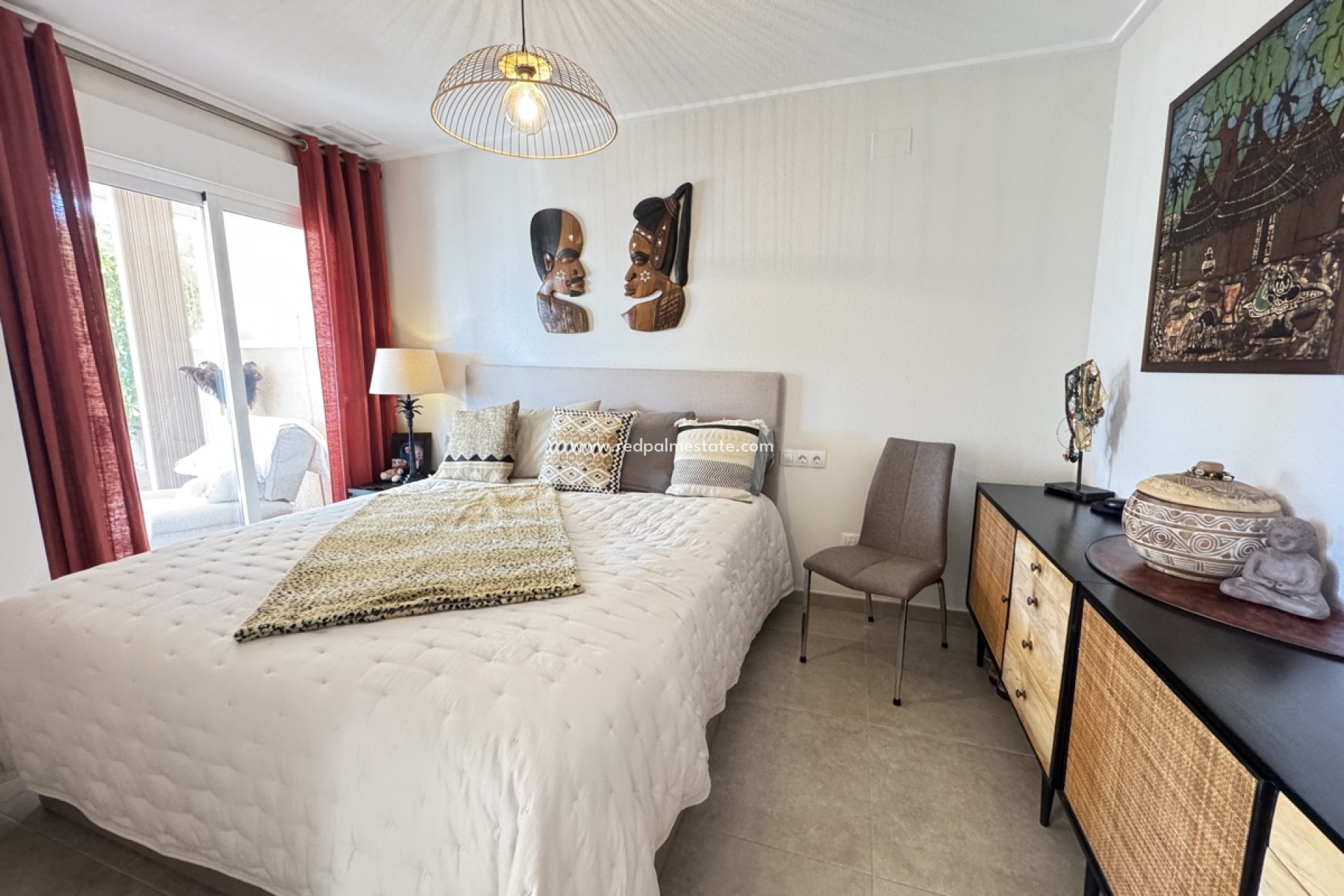 Resale - Apartments -
Orihuela Costa - Villamartín