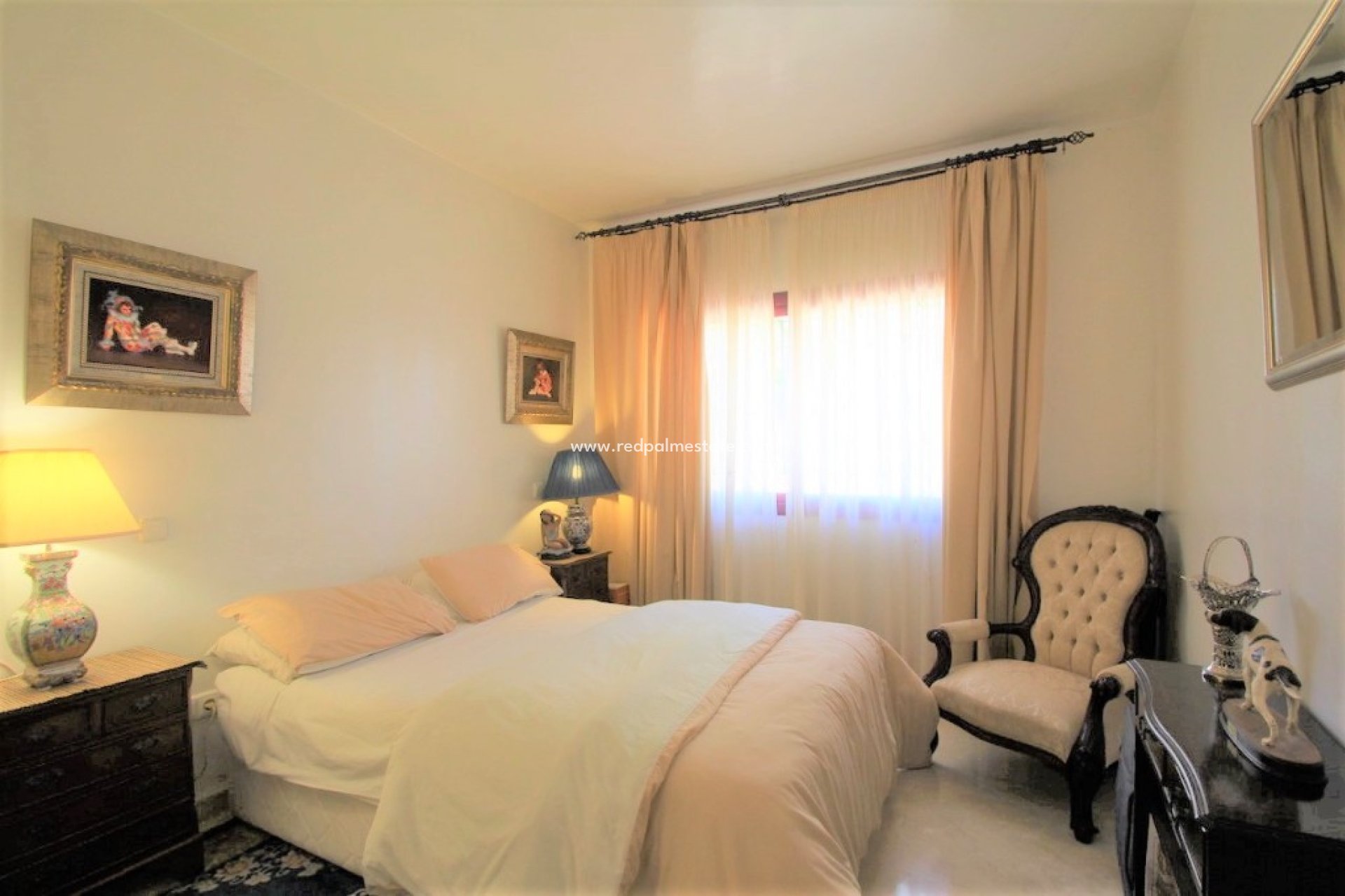 Resale - Apartments -
Orihuela Costa - Villamartín