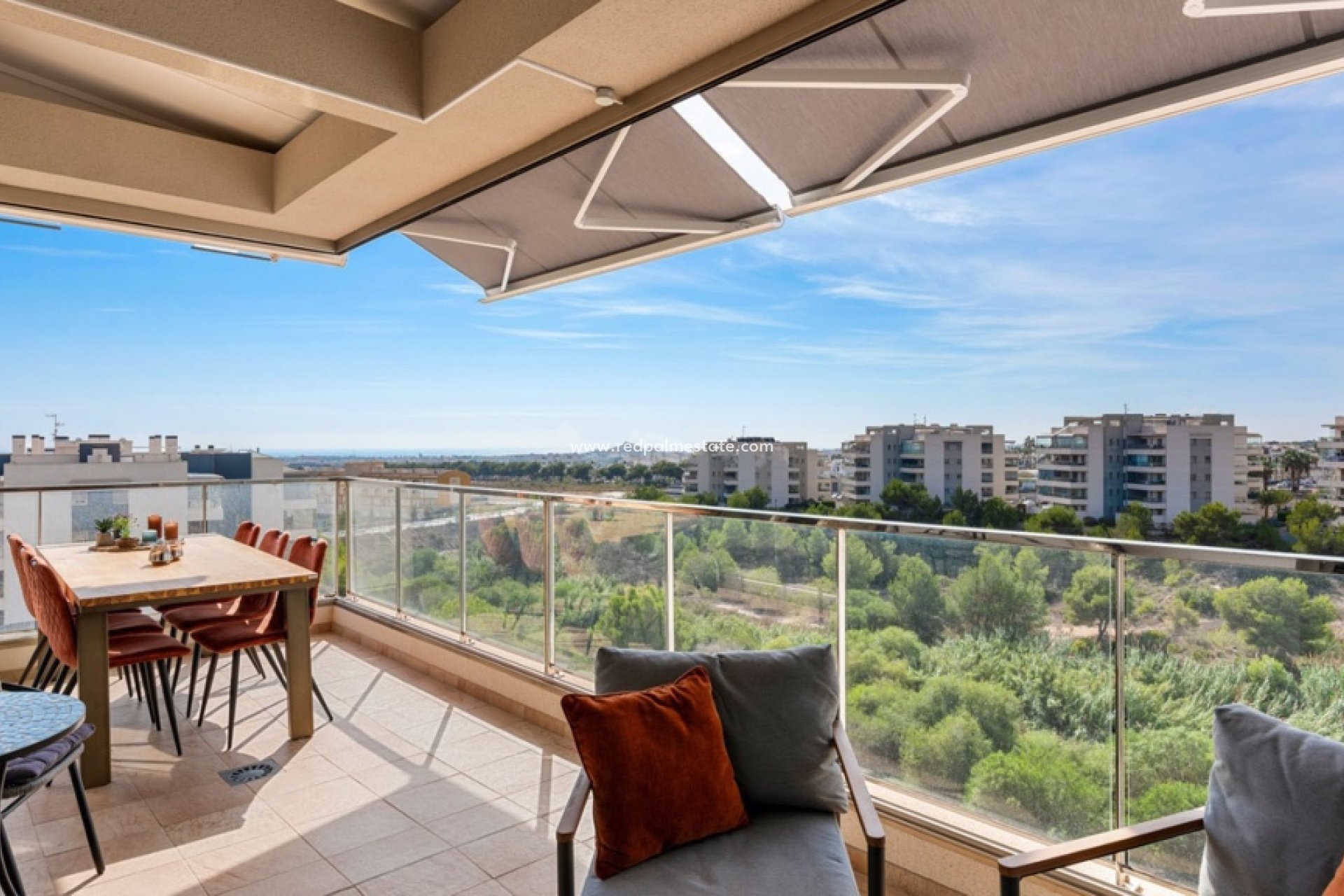 Resale - Apartments -
Orihuela Costa - Villamartín