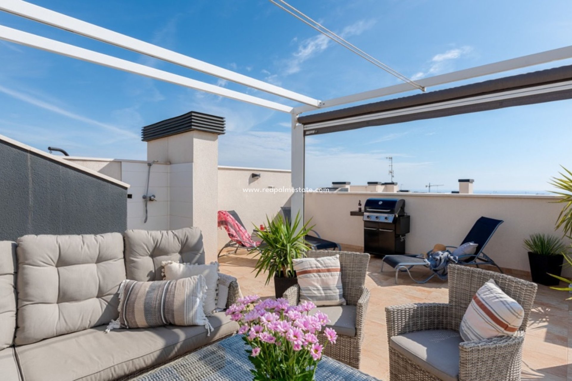 Resale - Apartments -
Orihuela Costa - Villamartín