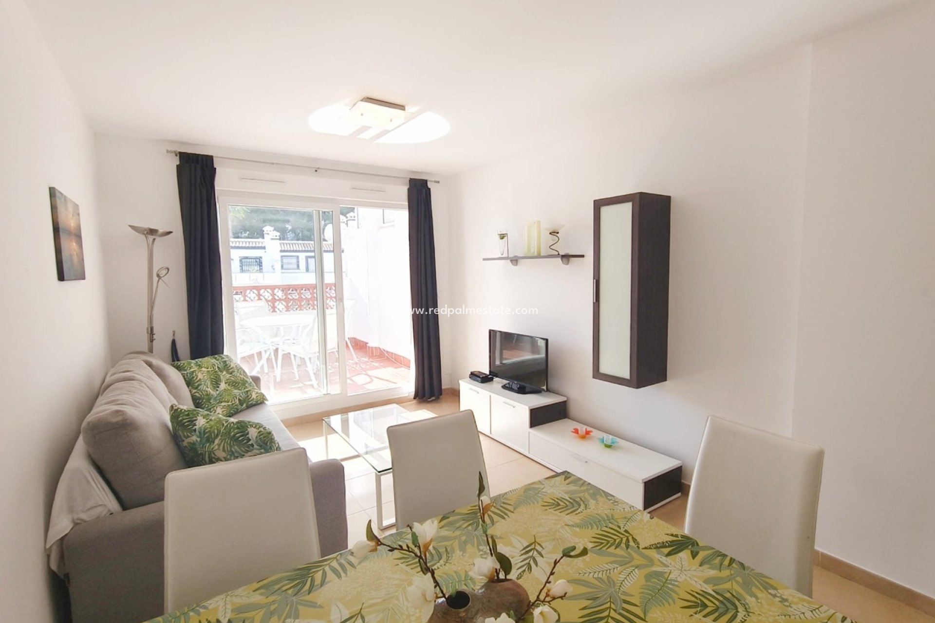 Resale - Apartments -
Orihuela Costa - Villamartín