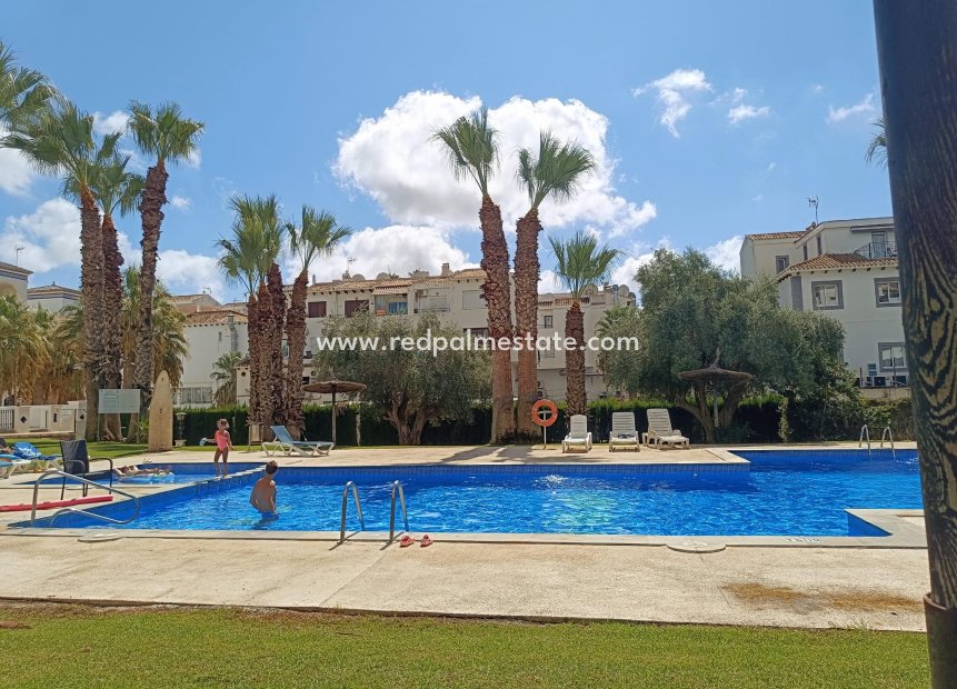 Resale - Apartments -
Orihuela Costa - Villamartín