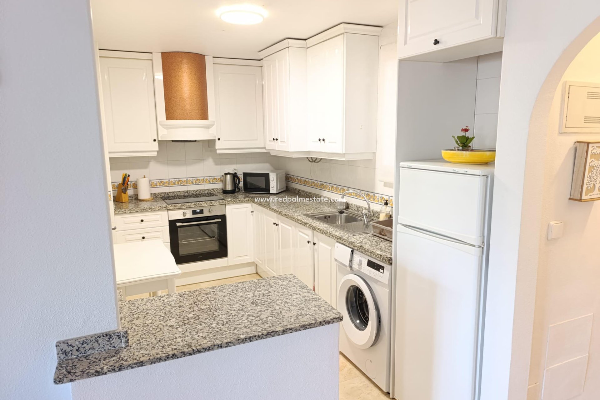 Resale - Apartments -
Orihuela Costa - Villamartín