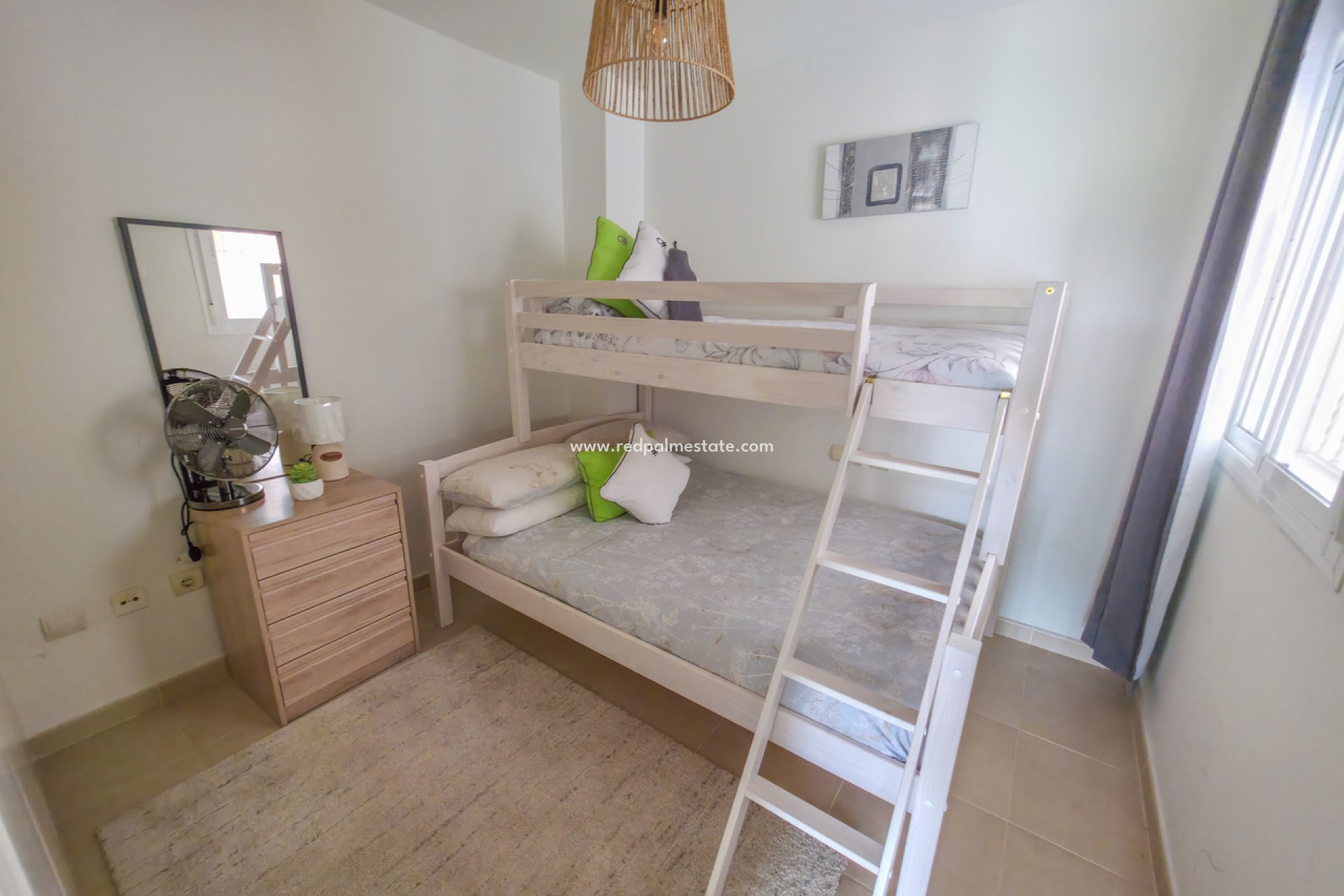 Resale - Apartments -
Orihuela Costa - Villamartín