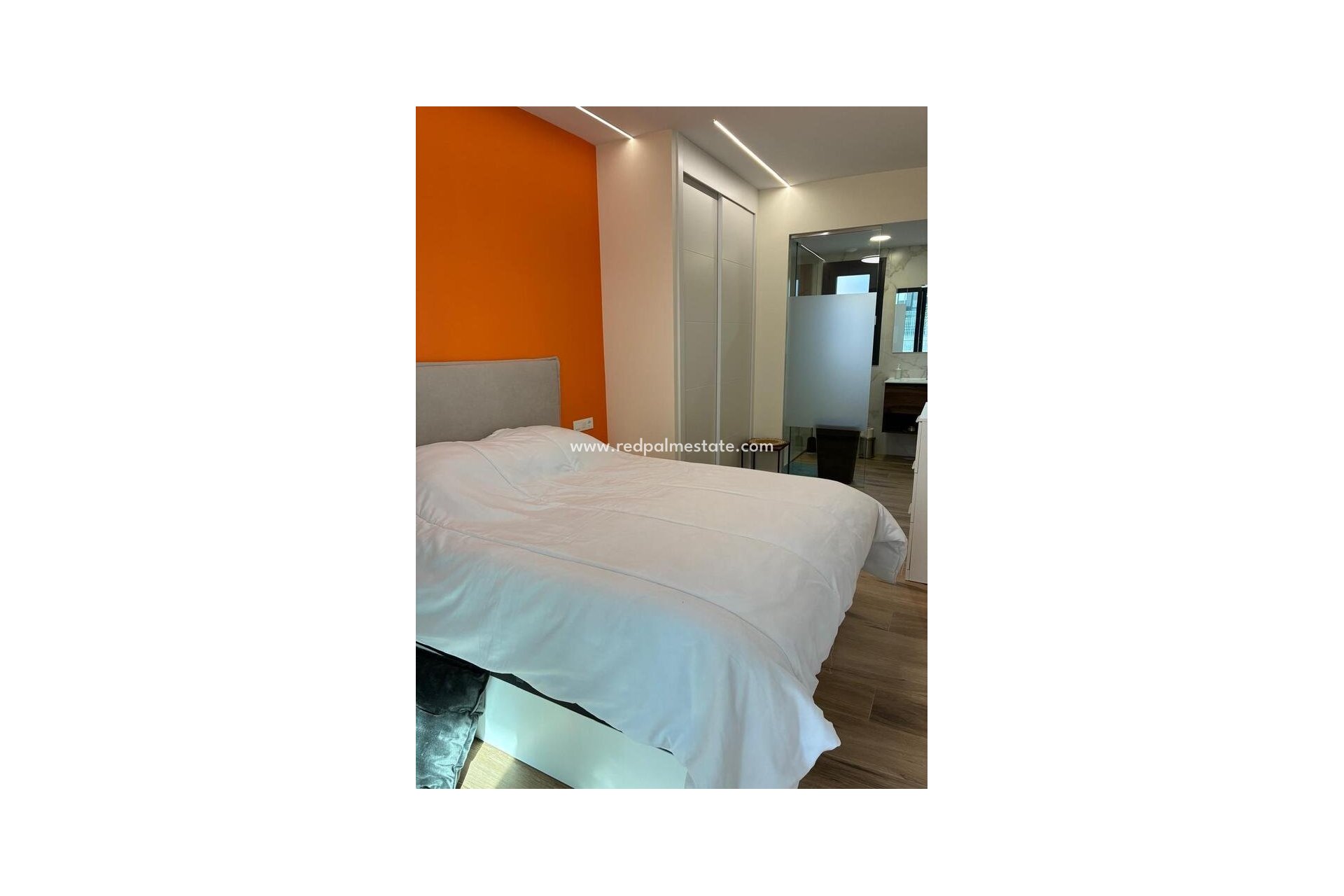 Resale - Apartments -
Orihuela Costa - Villamartín